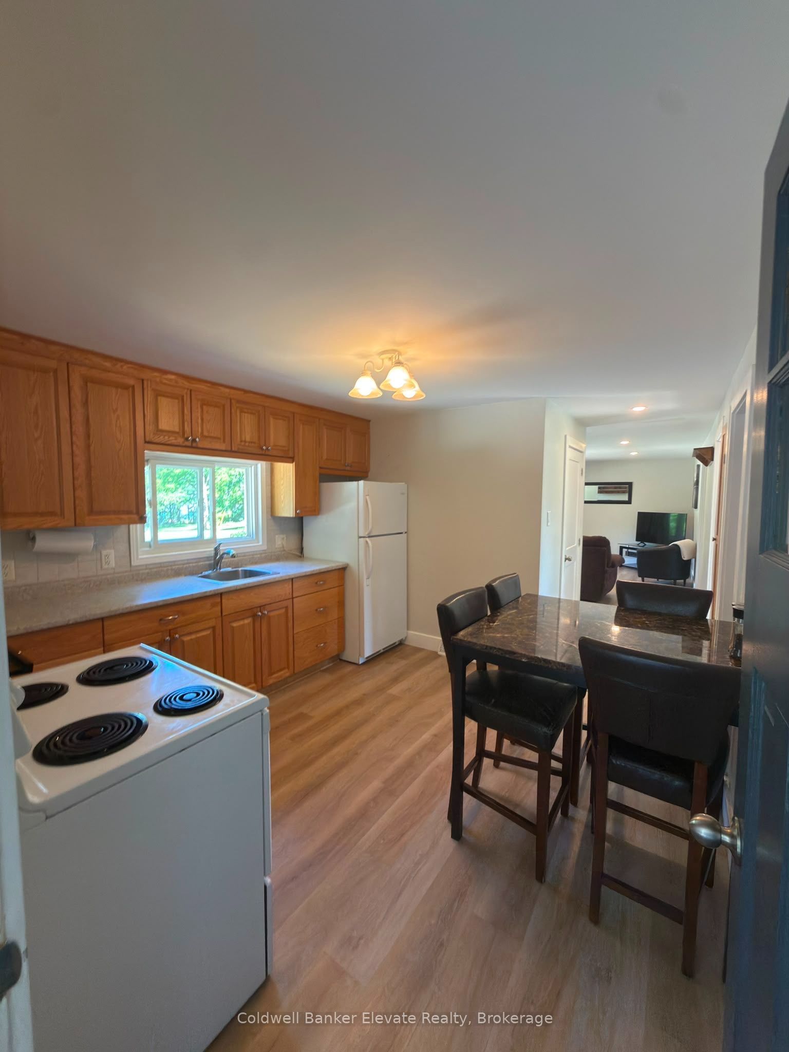 1625 5th Avenue E Property Photo 4