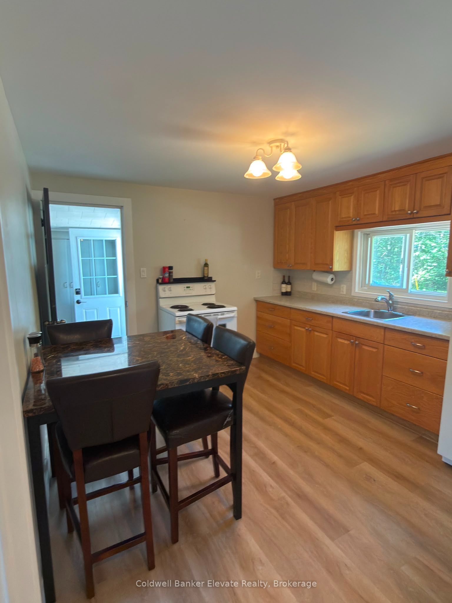 1625 5th Avenue E Property Photo 5