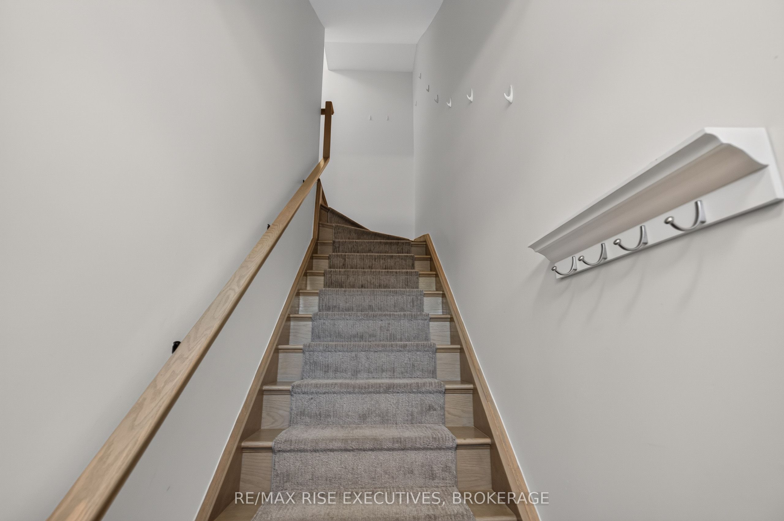 1015 Terra Verde Way 201 Property Photo 6