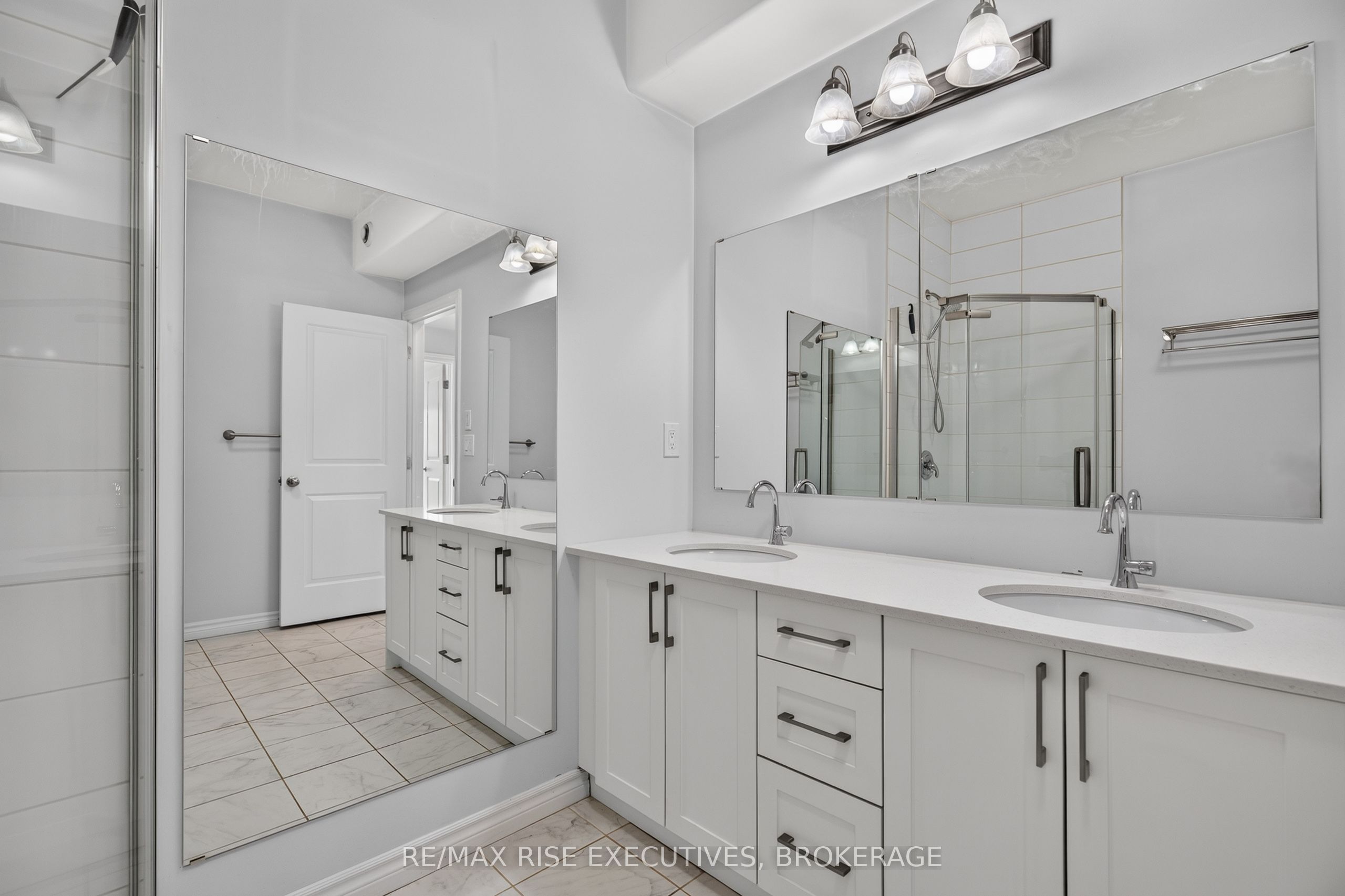 1015 Terra Verde Way 201 Property Photo 18