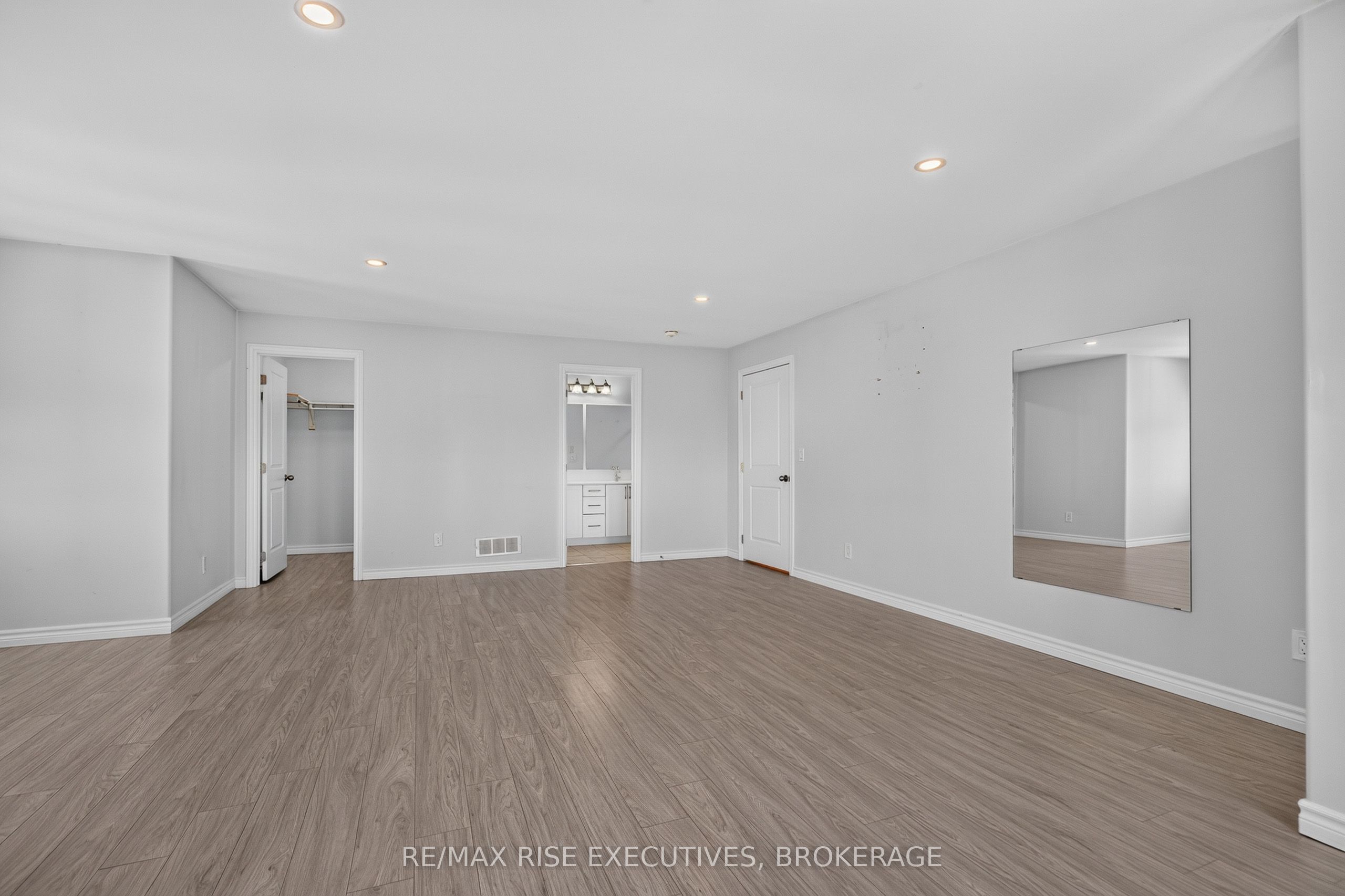 1015 Terra Verde Way 201 Property Photo 29