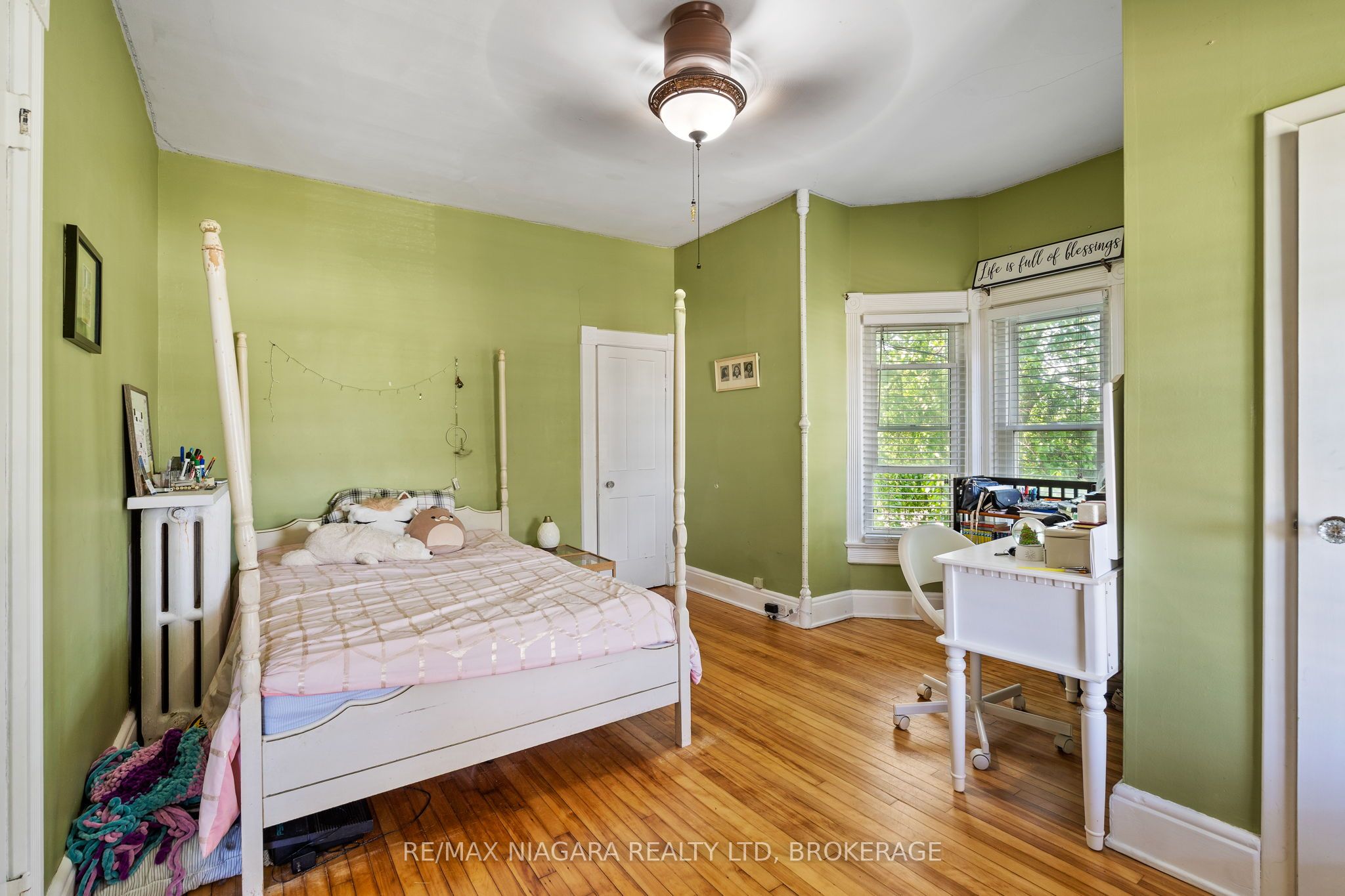14 Catharine Street Property Photo 26