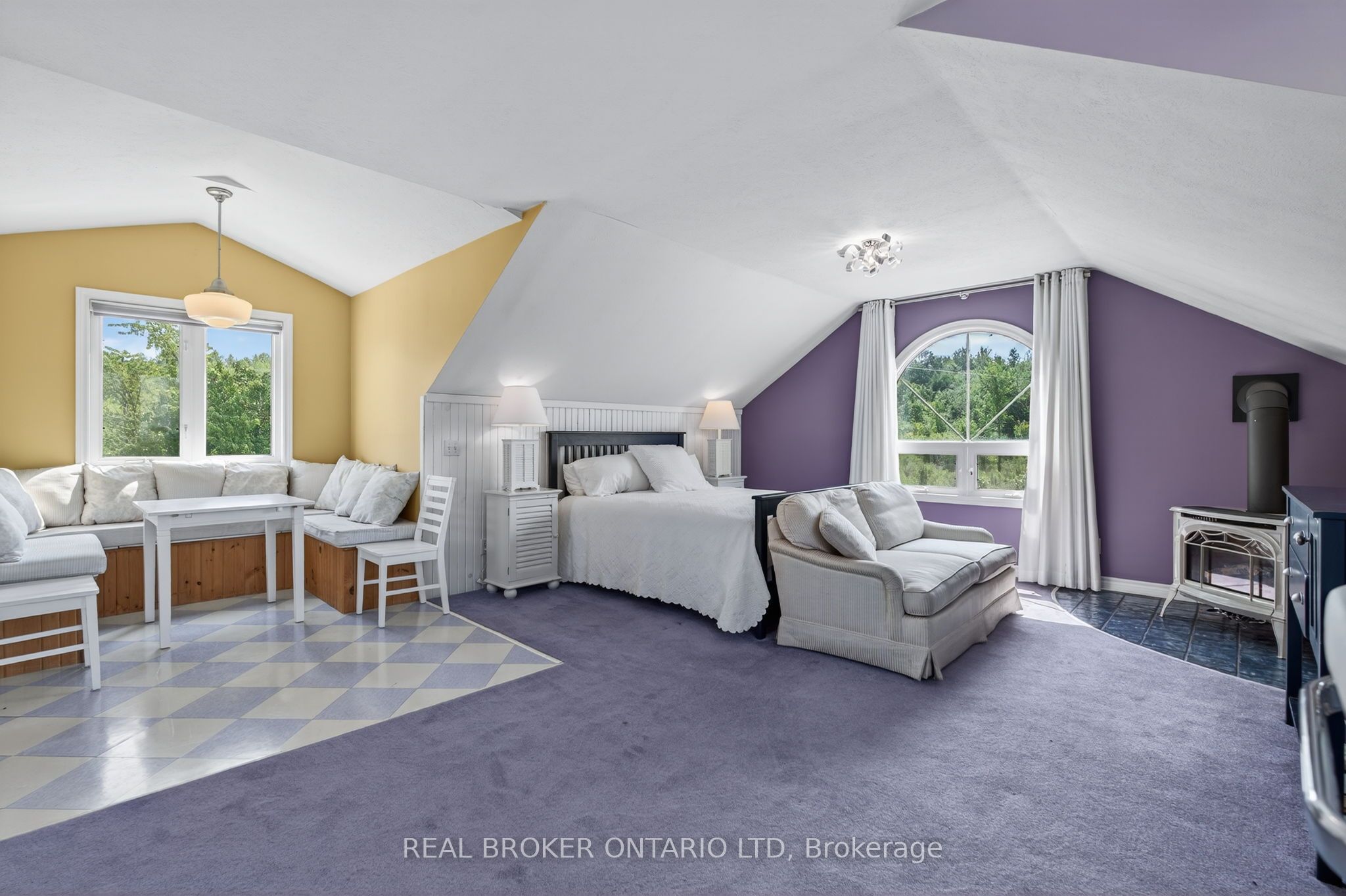 599450 2nd Concession N Property Photo 46