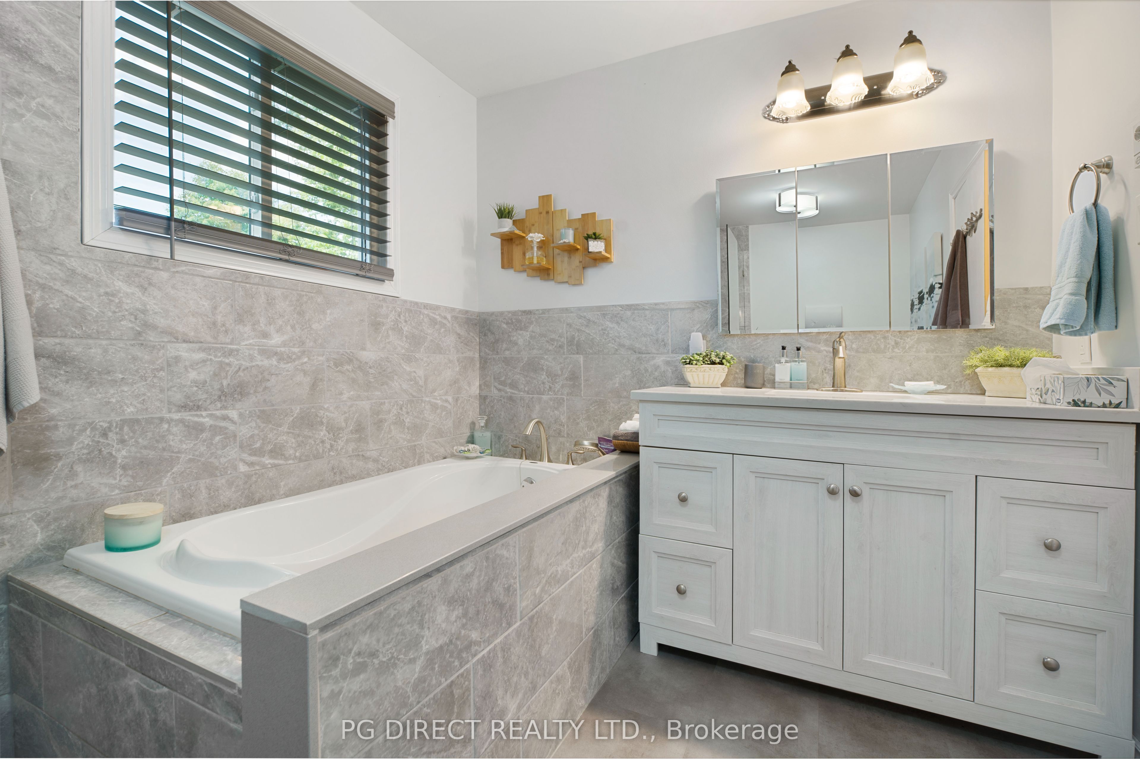 13 Sure Strike Road Property Photo 13