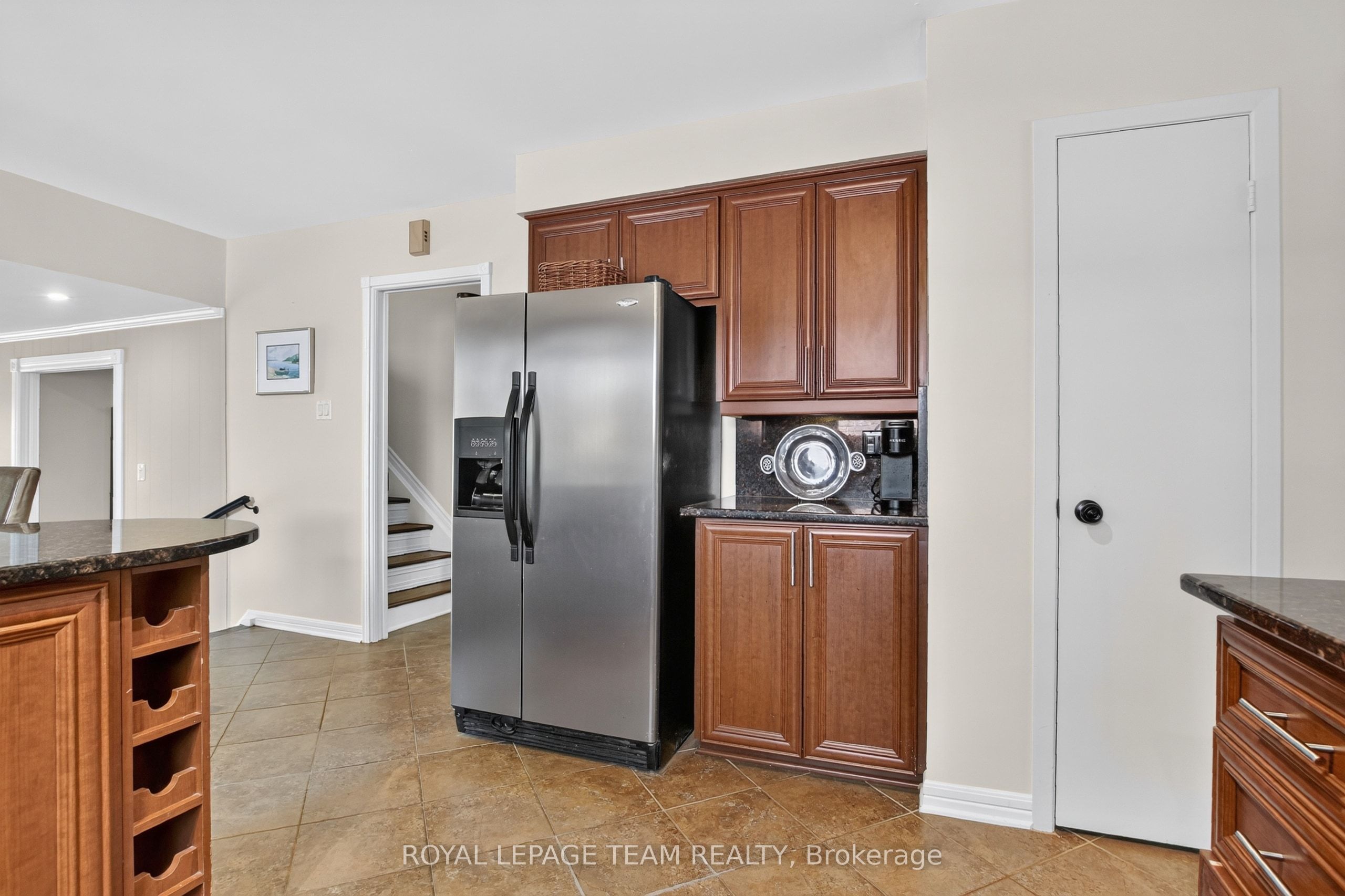 61 Amberwood Crescent Property Photo 14