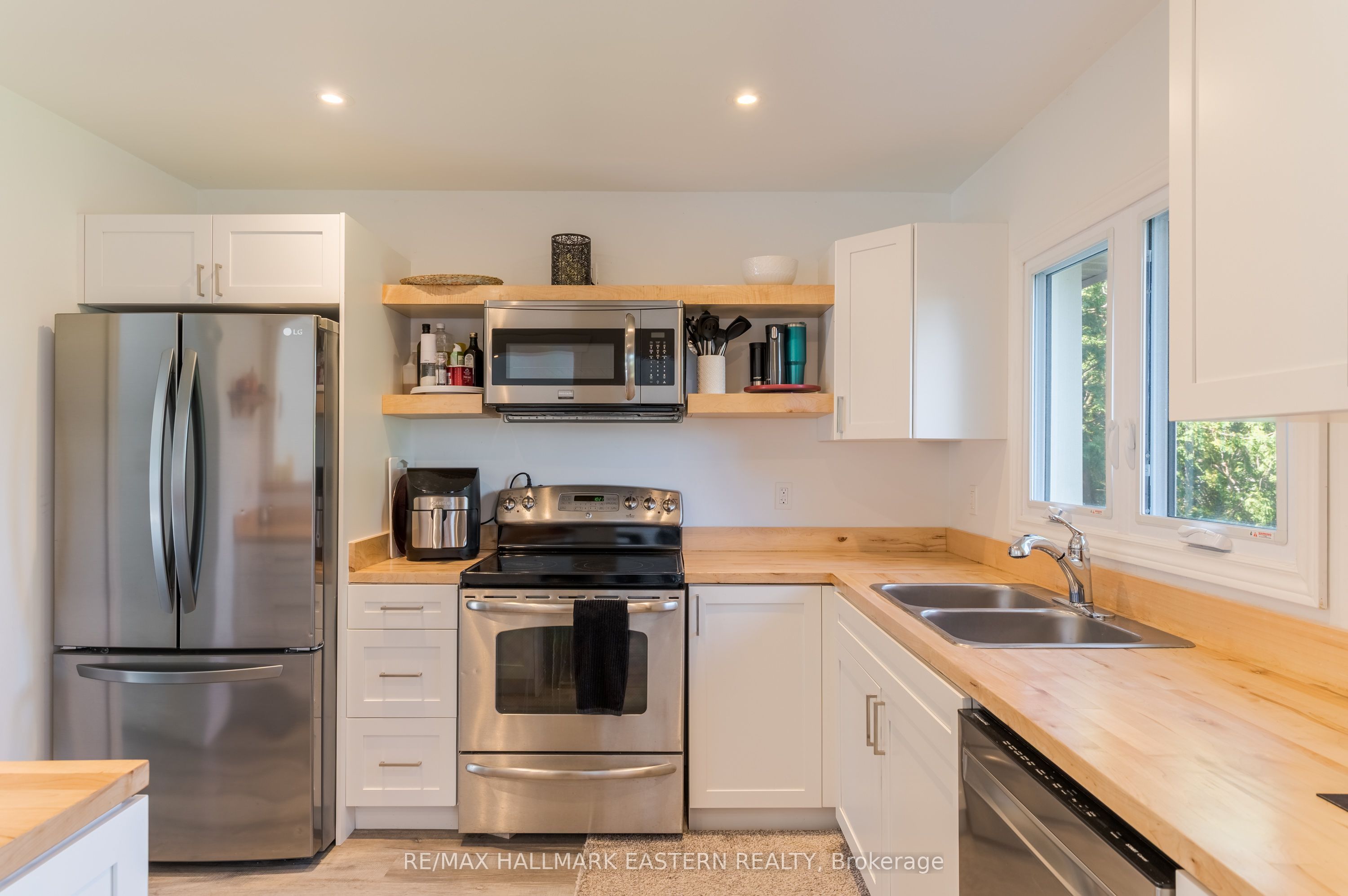 210 Maxwell Avenue Property Photo 8