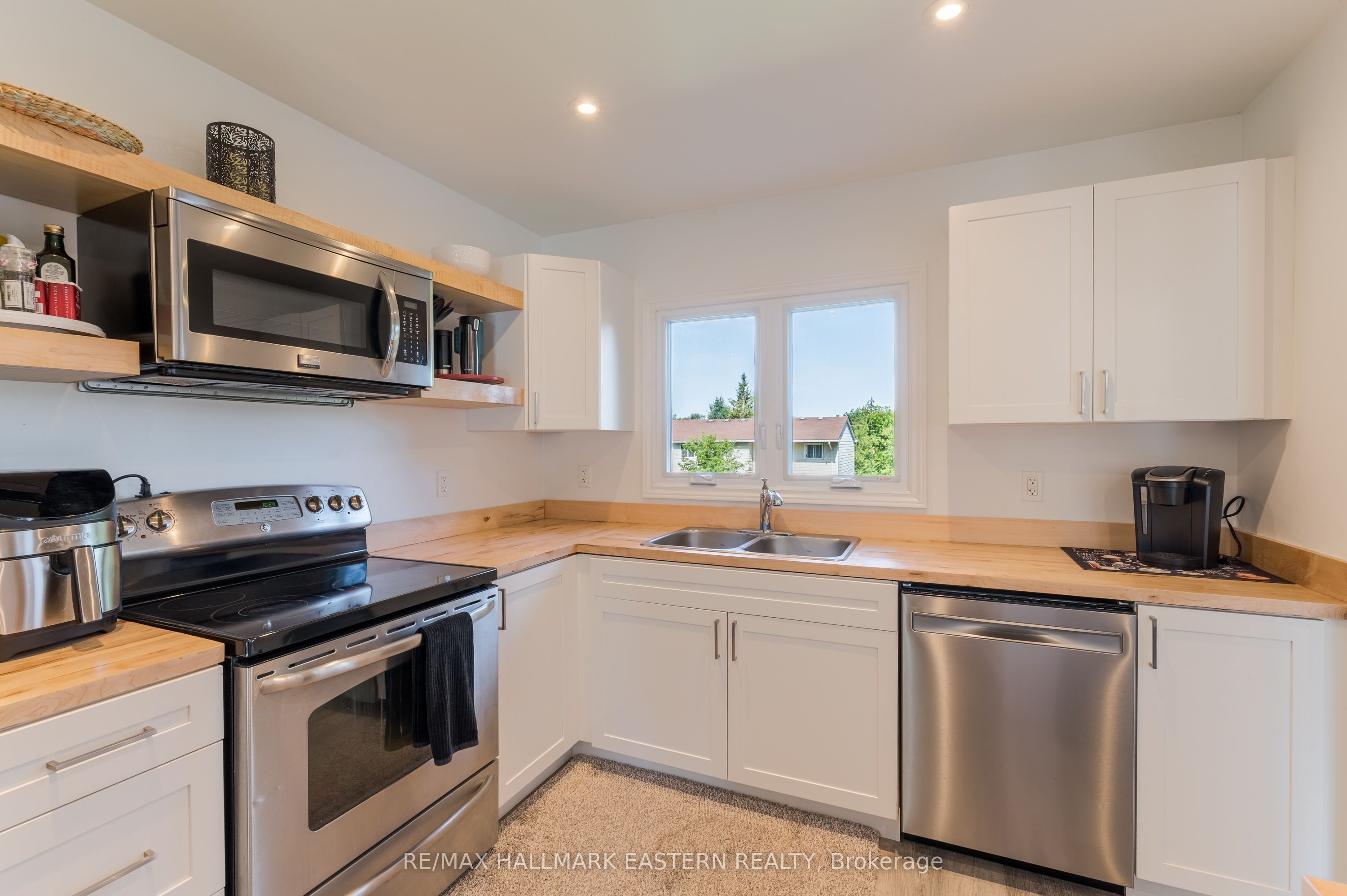 210 Maxwell Avenue Property Photo 11