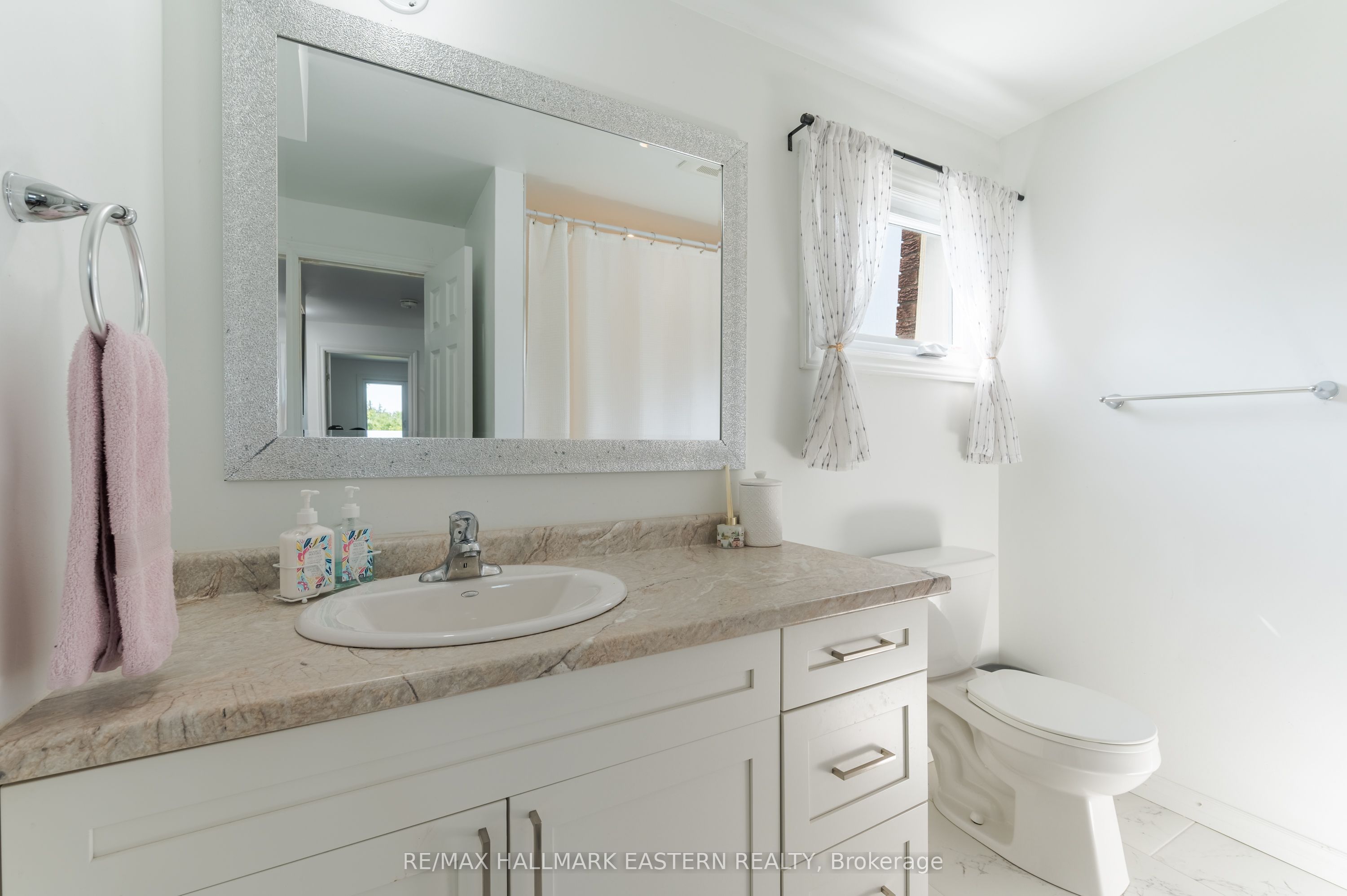 210 Maxwell Avenue Property Photo 21