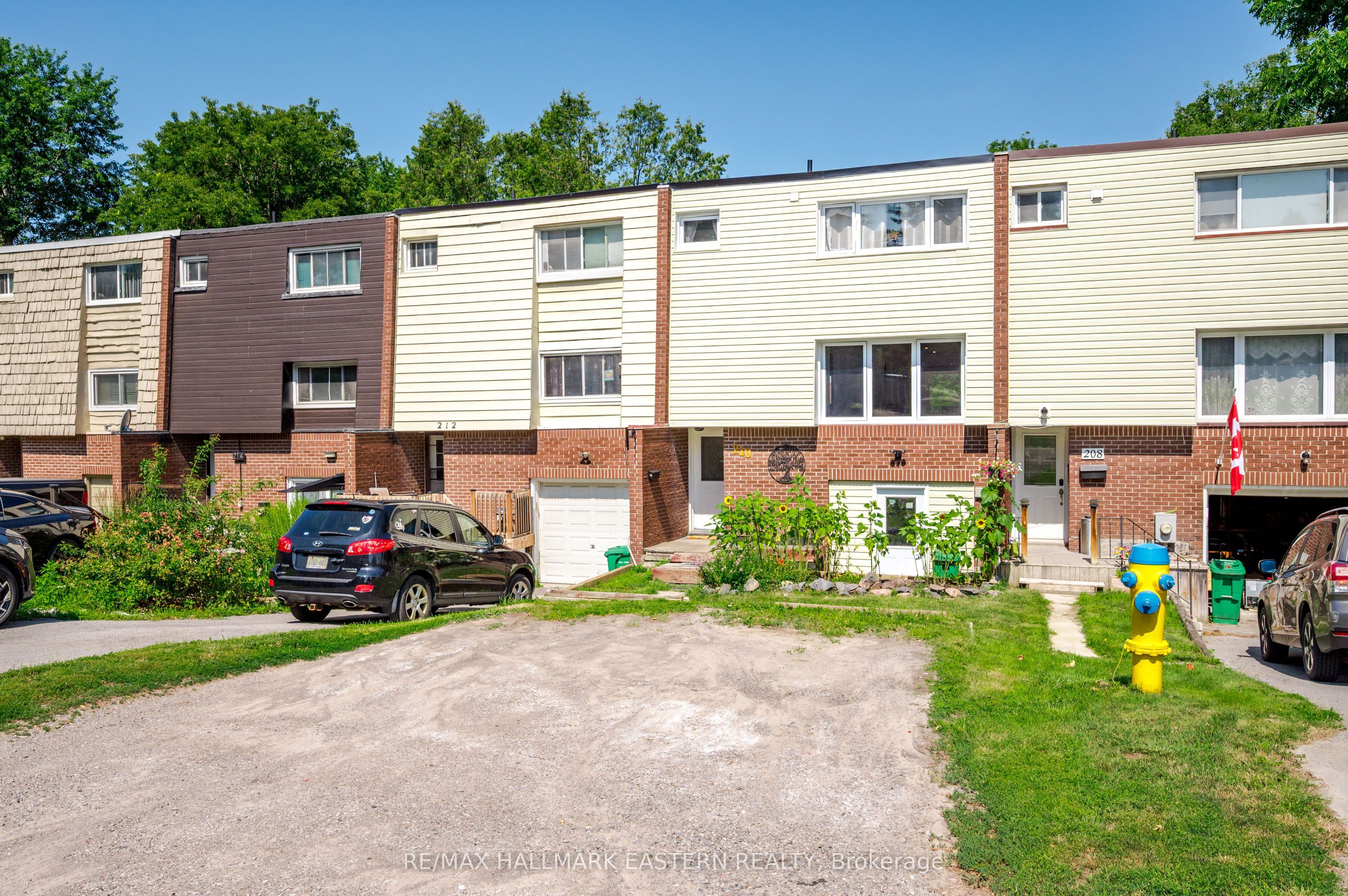 210 Maxwell Avenue Property Photo 37