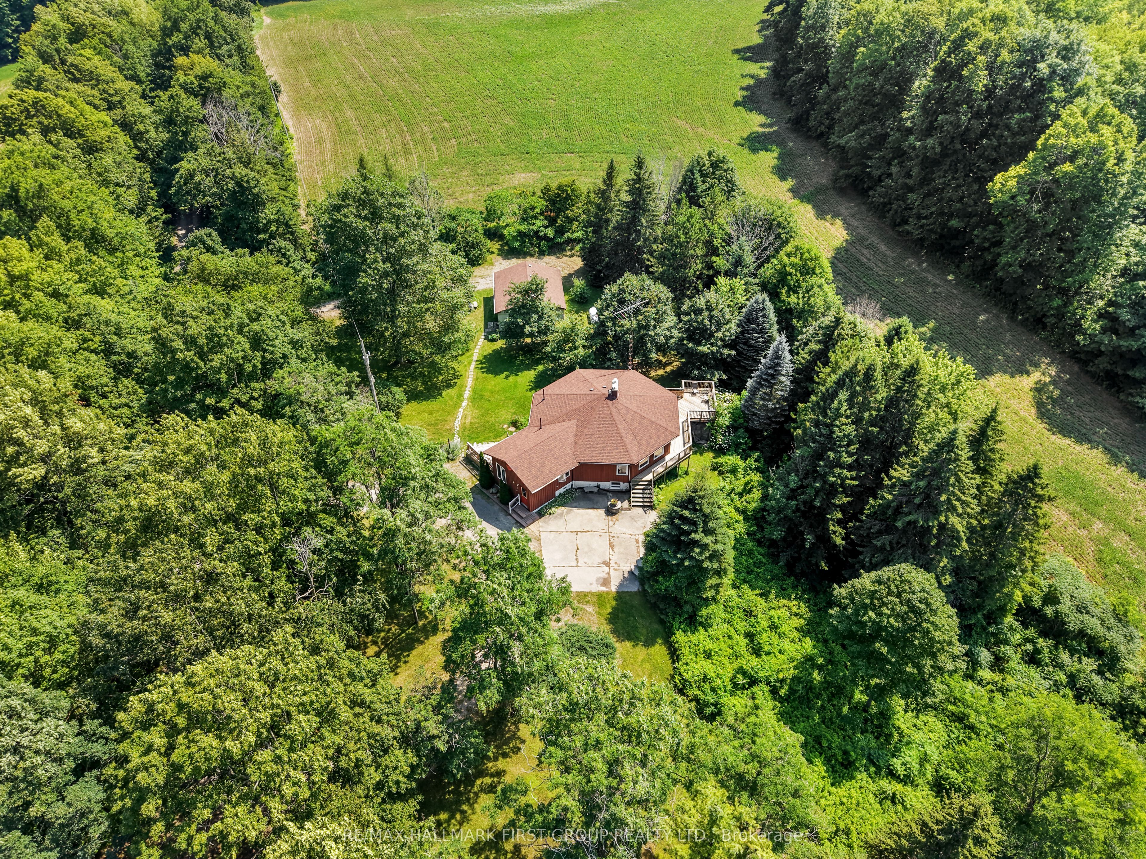 940 Carman Road Property Photo 45