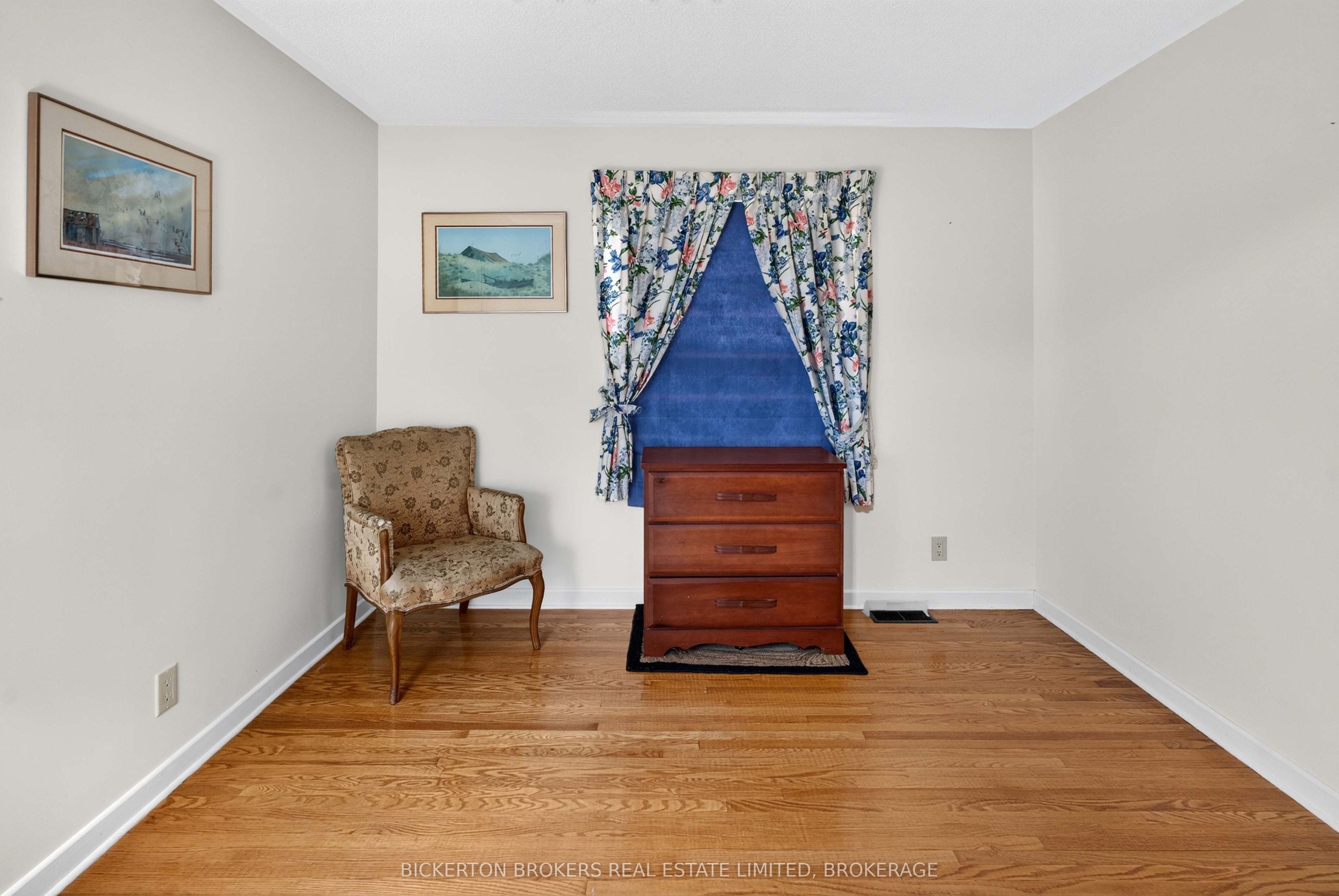 160 Elmwood Drive Property Photo 13