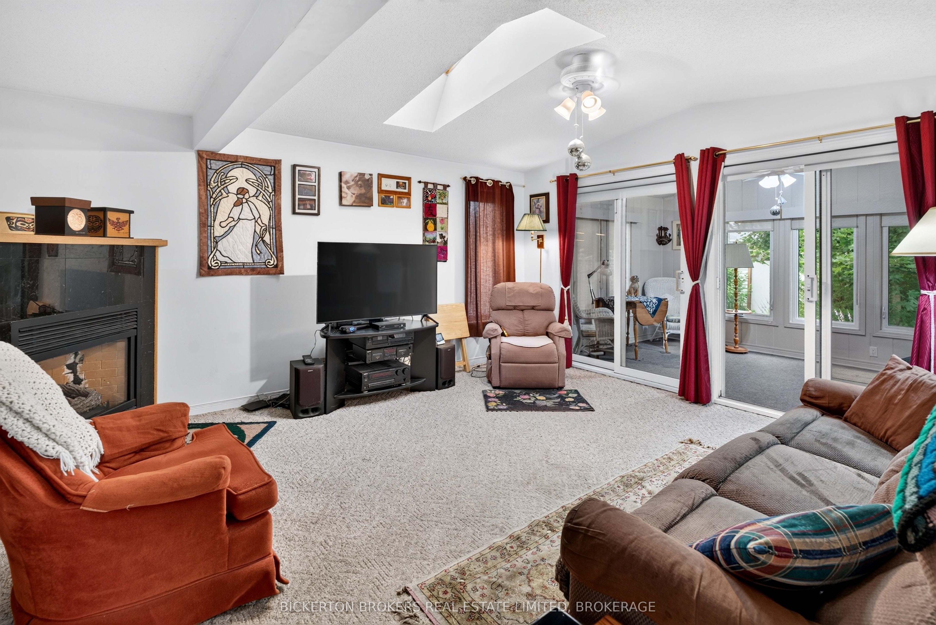 160 Elmwood Drive Property Photo 23
