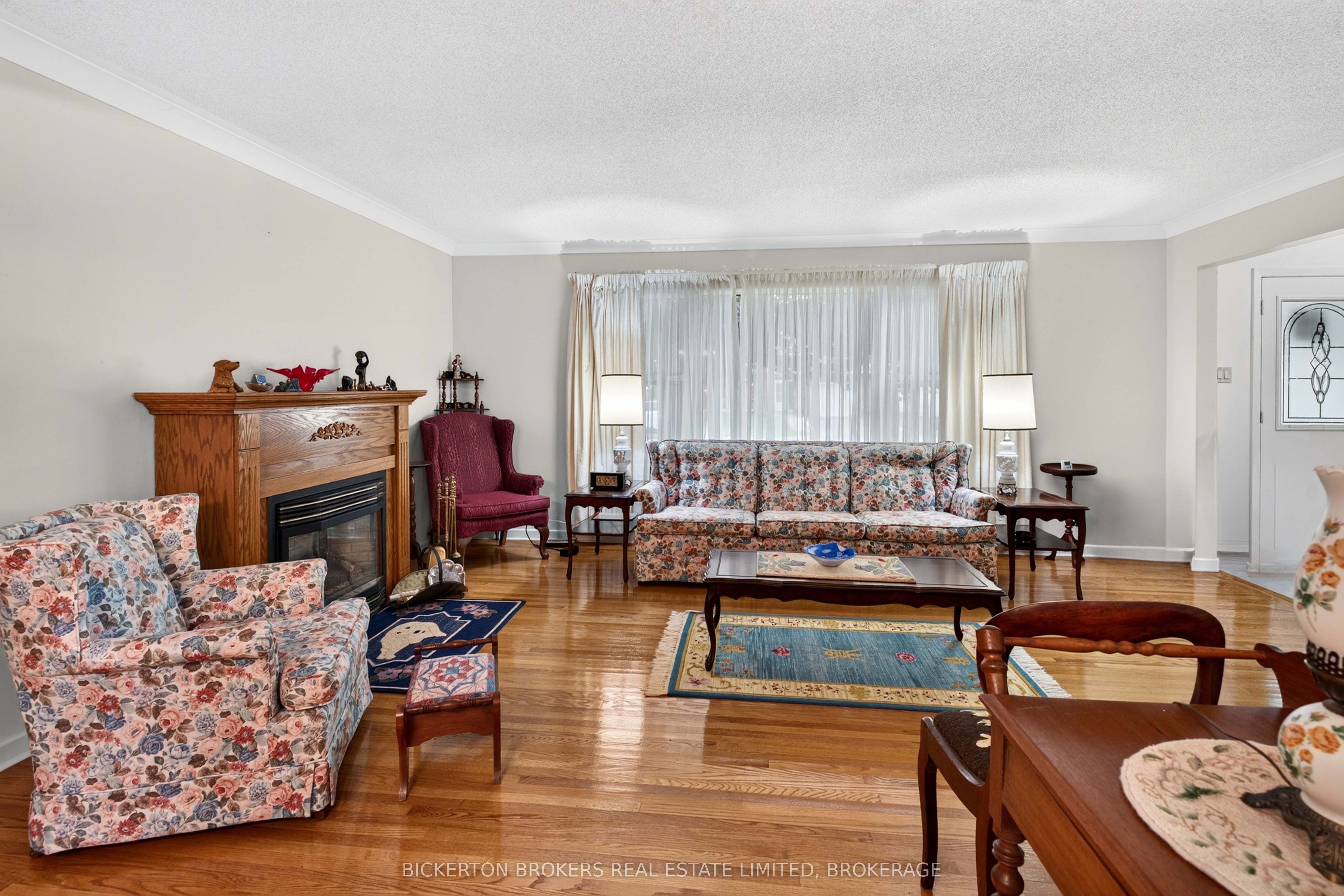 160 Elmwood Drive Property Photo 34