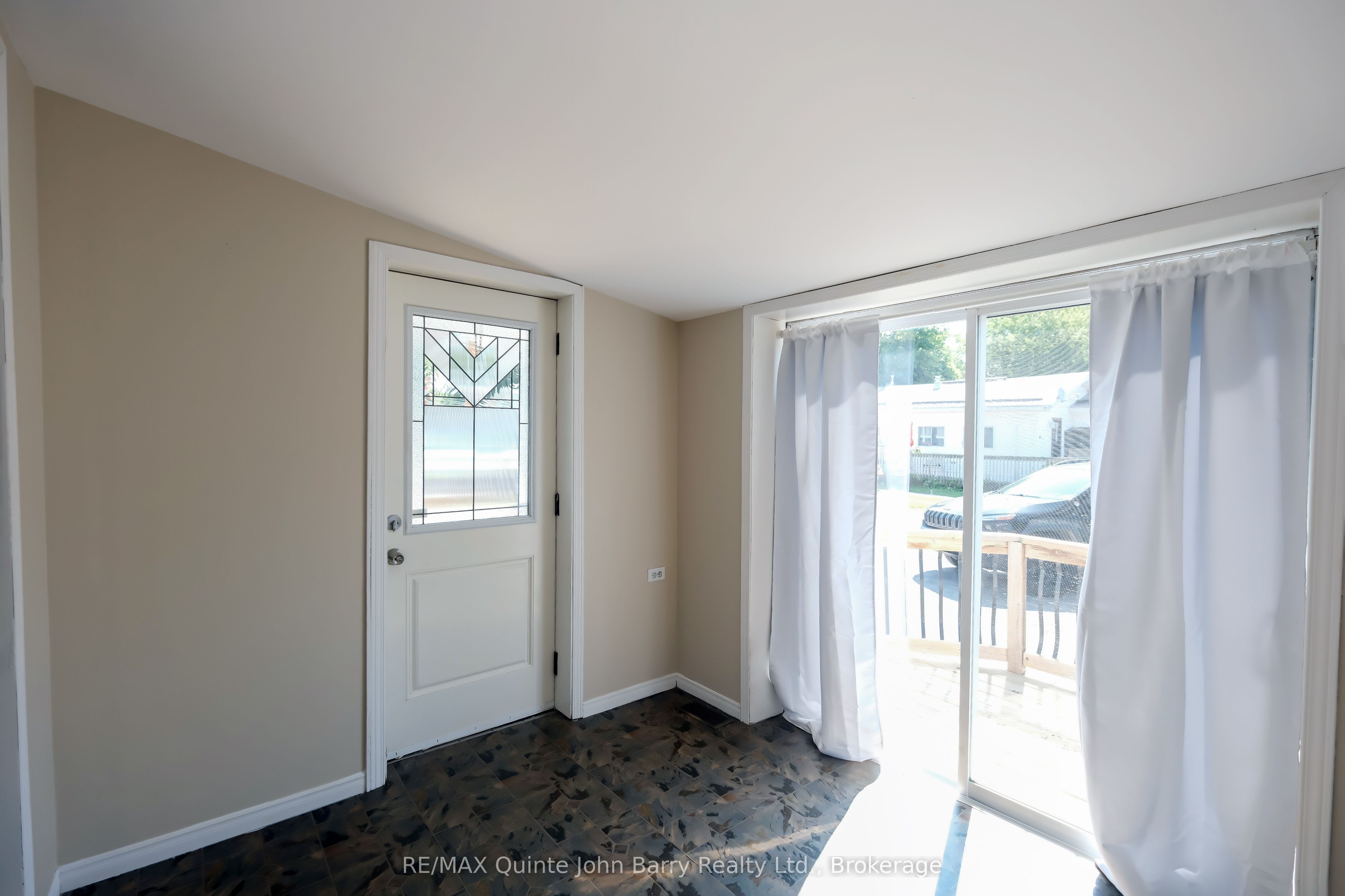 63 Whites Road 54 Property Photo 5
