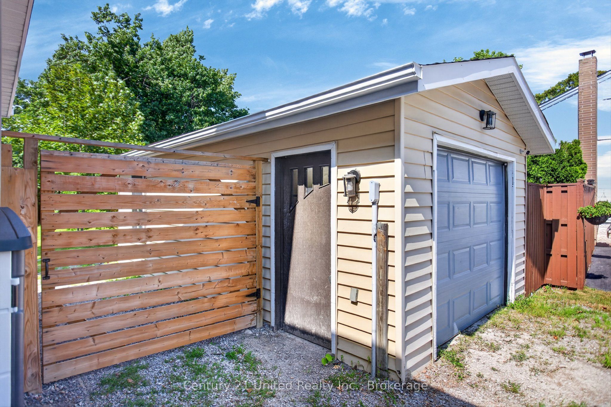 4 Bertie Street Property Photo 33