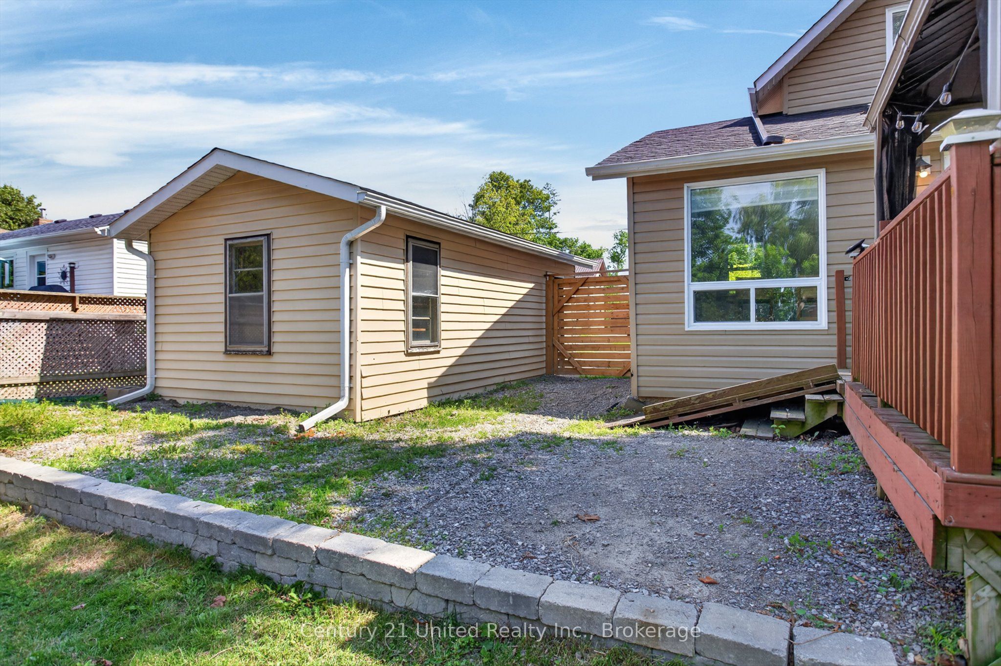 4 Bertie Street Property Photo 37