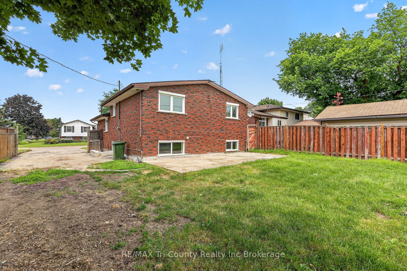 61 Airey Avenue Property Photo 6