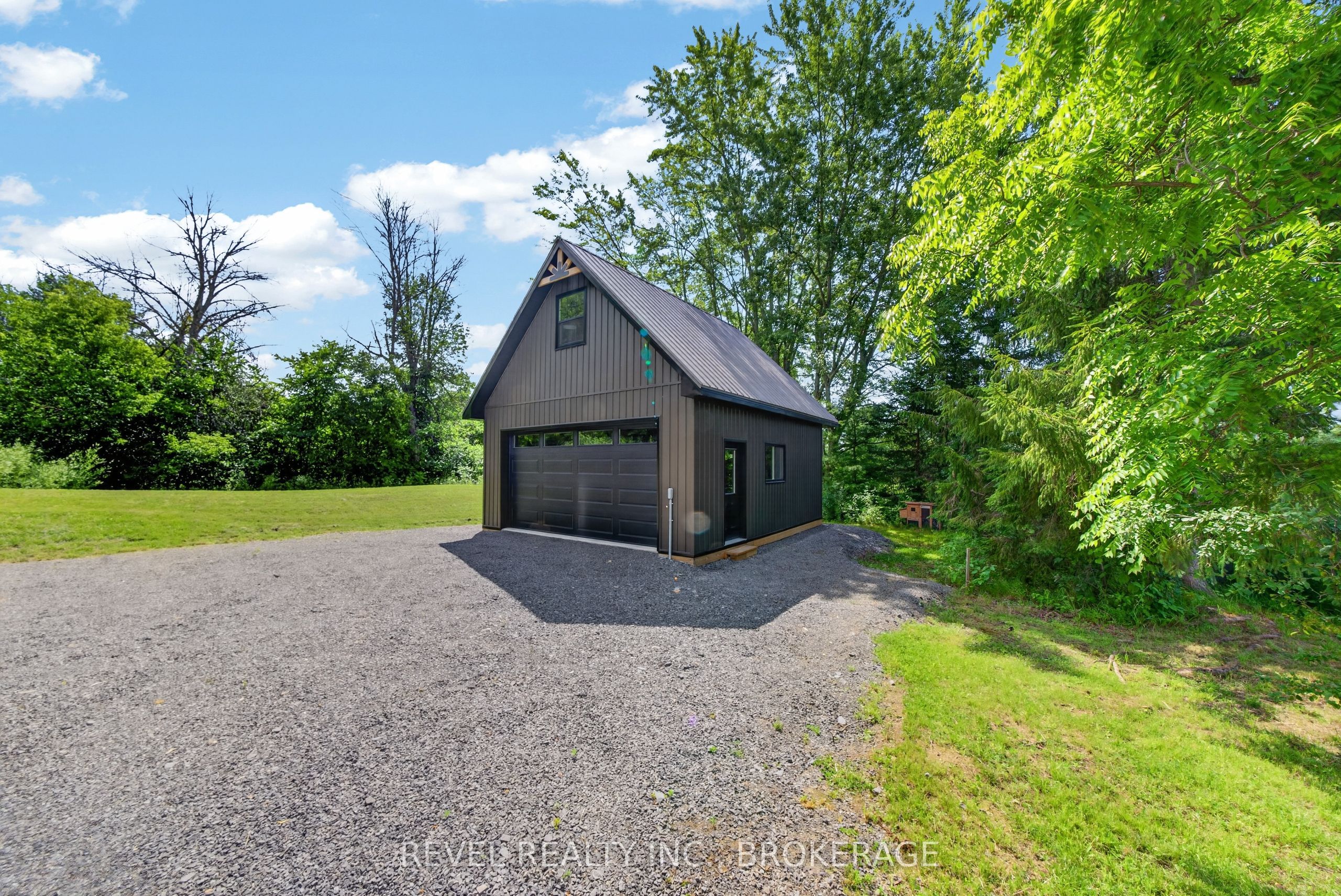106 Long Point Road Property Photo 6