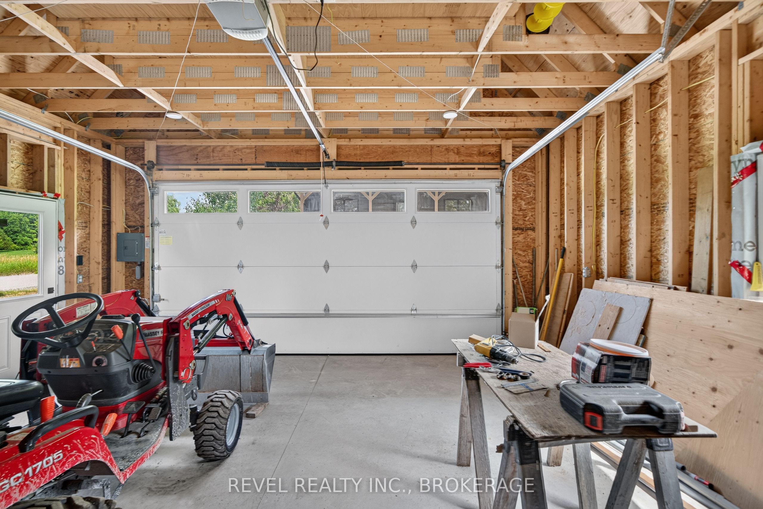 106 Long Point Road Property Photo 7
