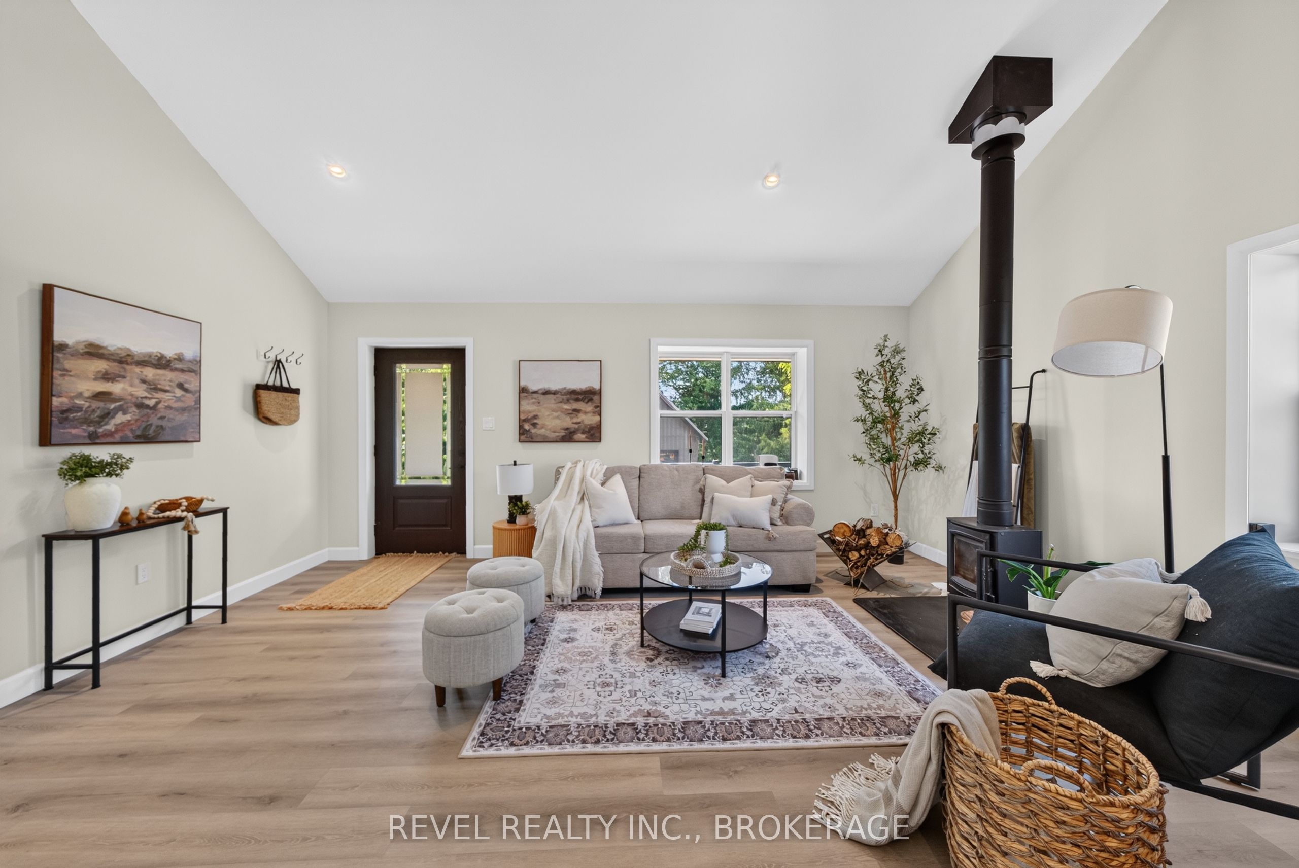 106 Long Point Road Property Photo 13
