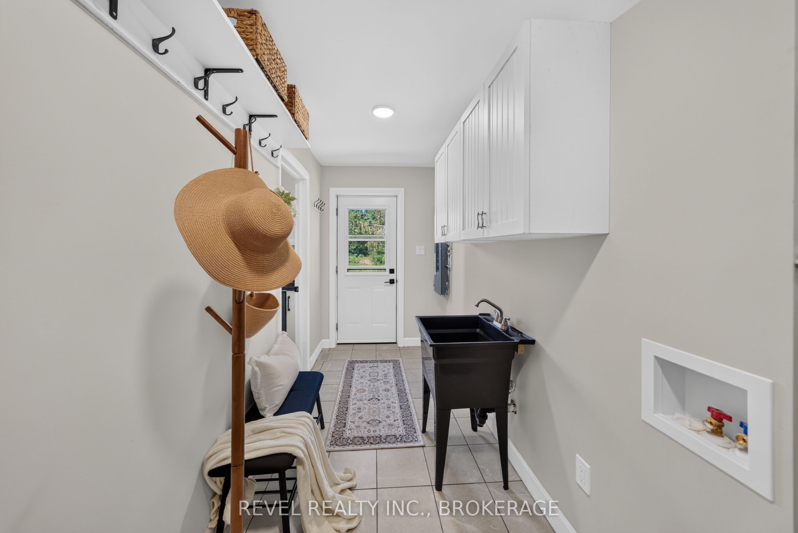 106 Long Point Road Property Photo 34