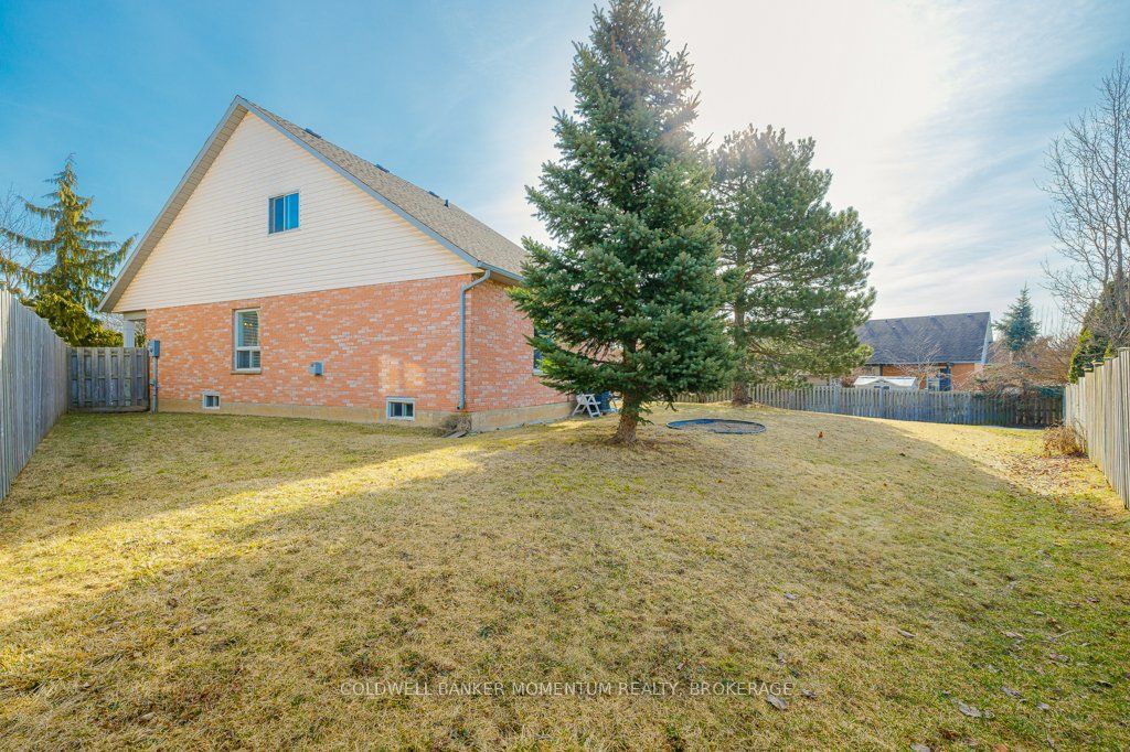 43 Silvercrest Court Property Photo 39