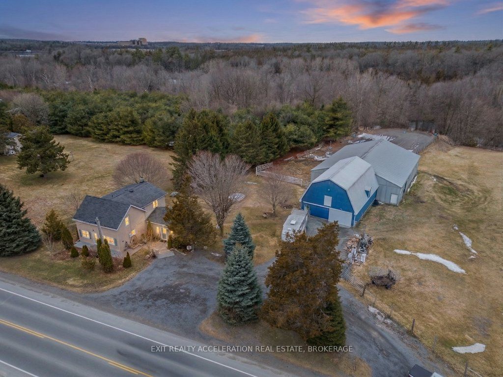 1125 County Rd 1 E Property Photo 1