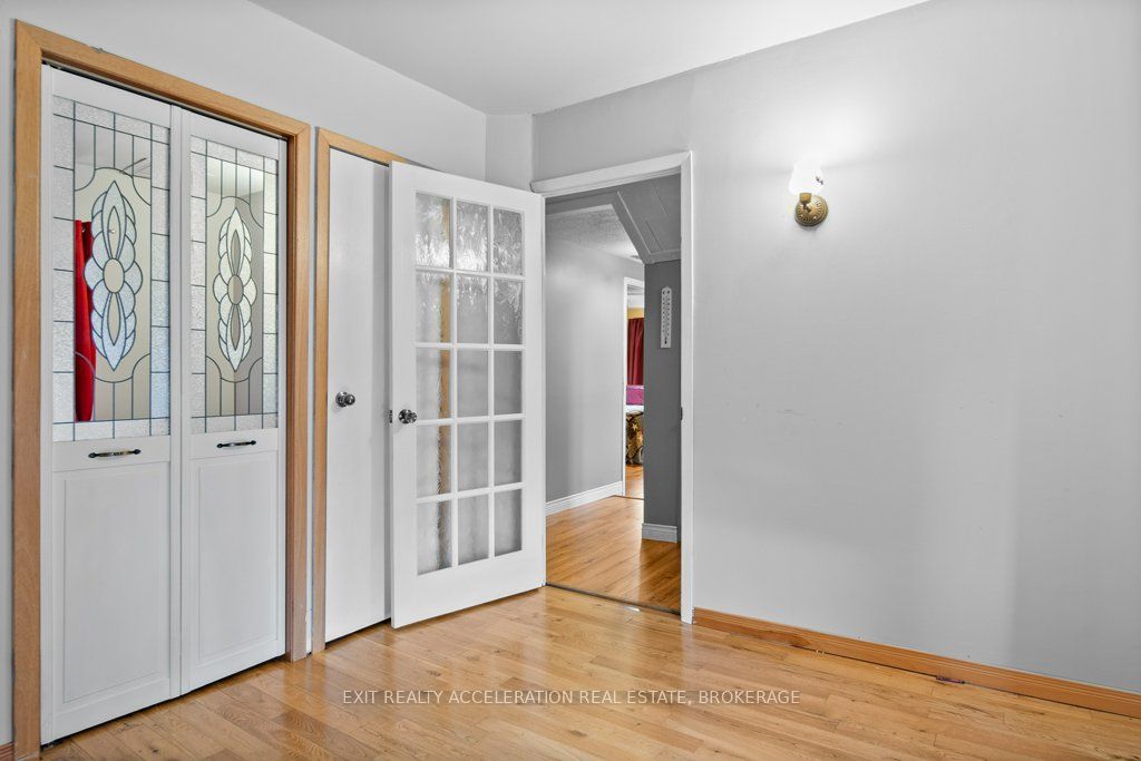 1125 County Rd 1 E Property Photo 22