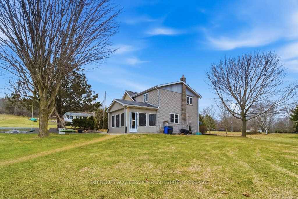 1125 County Rd 1 E Property Photo 23