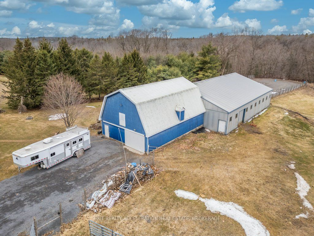 1125 County Rd 1 E Property Photo 38