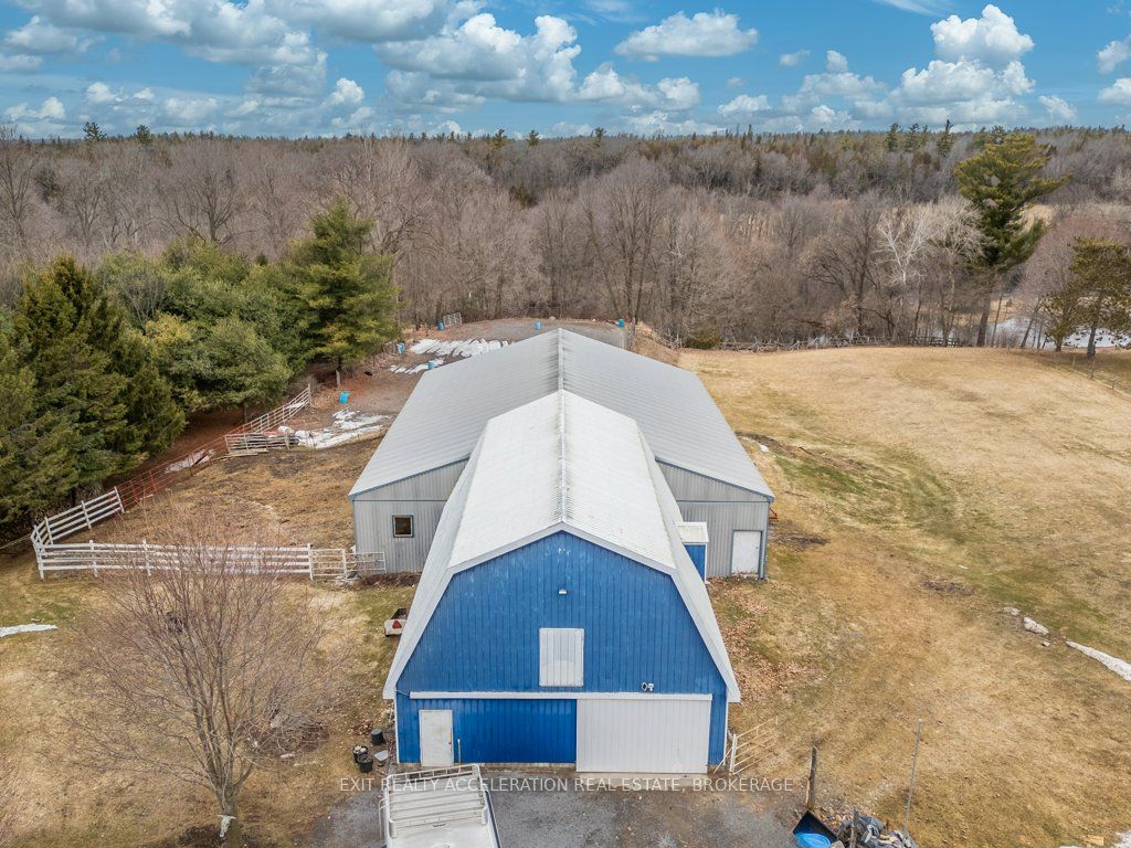 1125 County Rd 1 E Property Photo 39