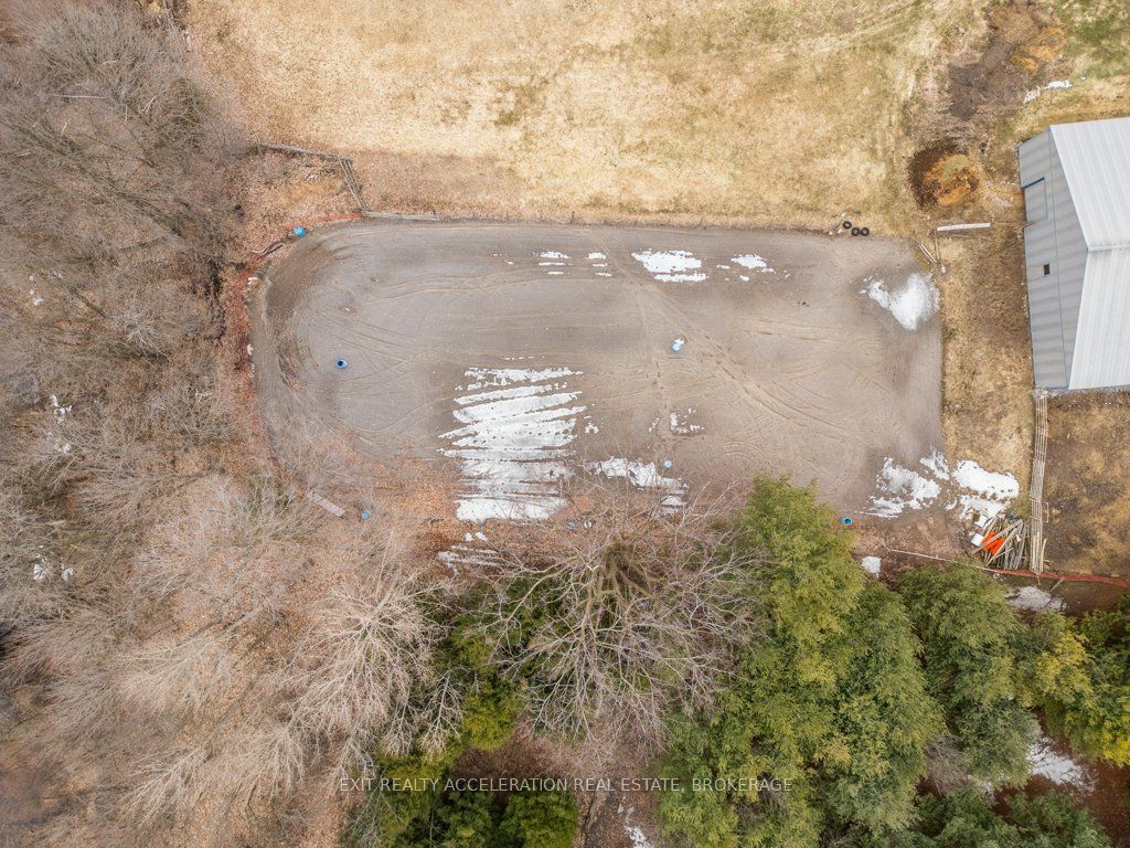 1125 County Rd 1 E Property Photo 46