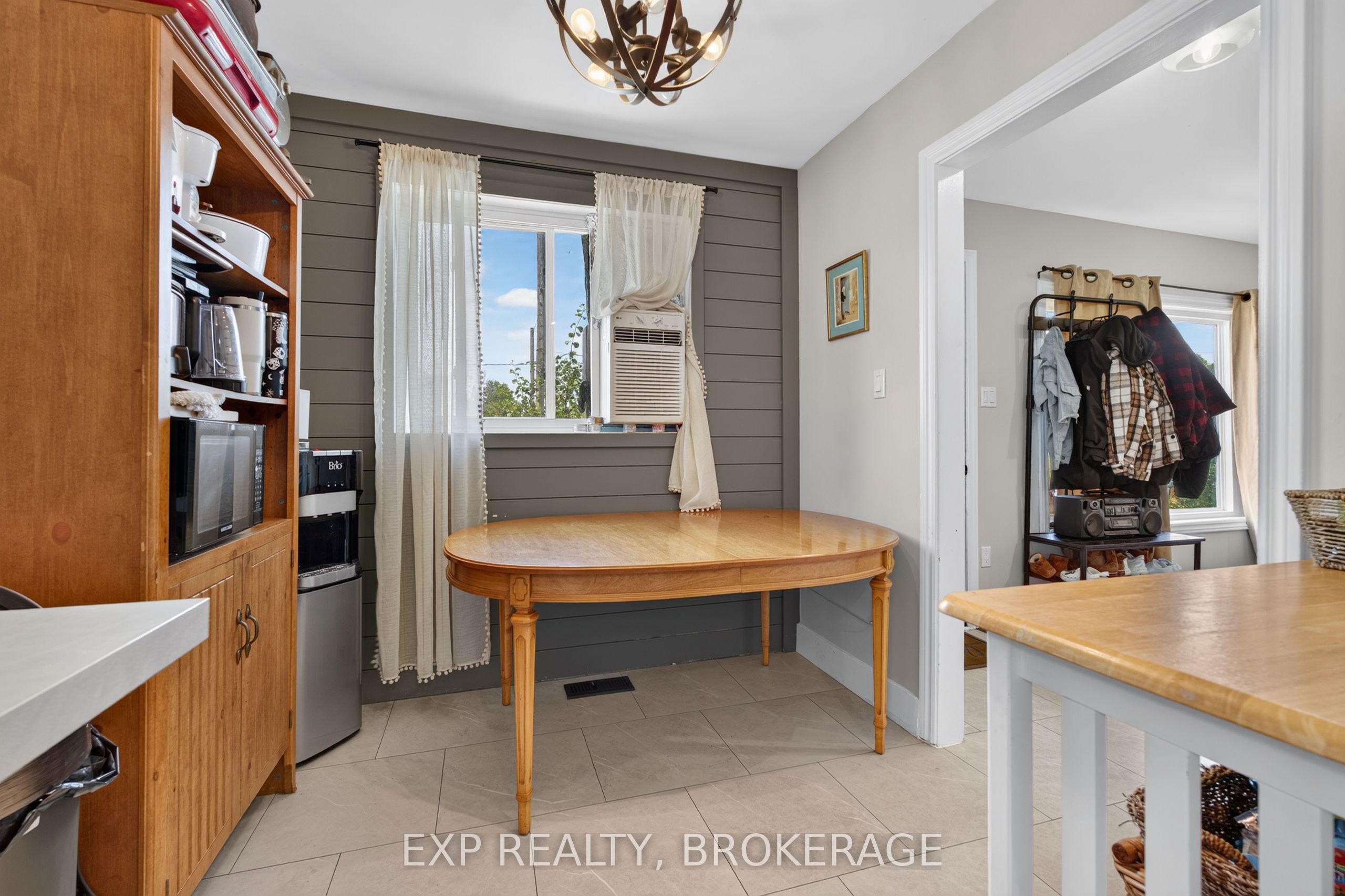 370 Meyers Creek Road Property Photo 8