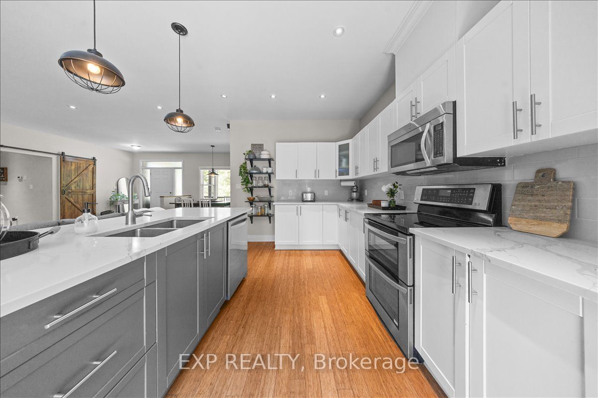 72 Darcys Way Property Photo 14