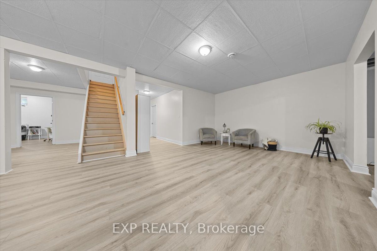 72 Darcys Way Property Photo 28