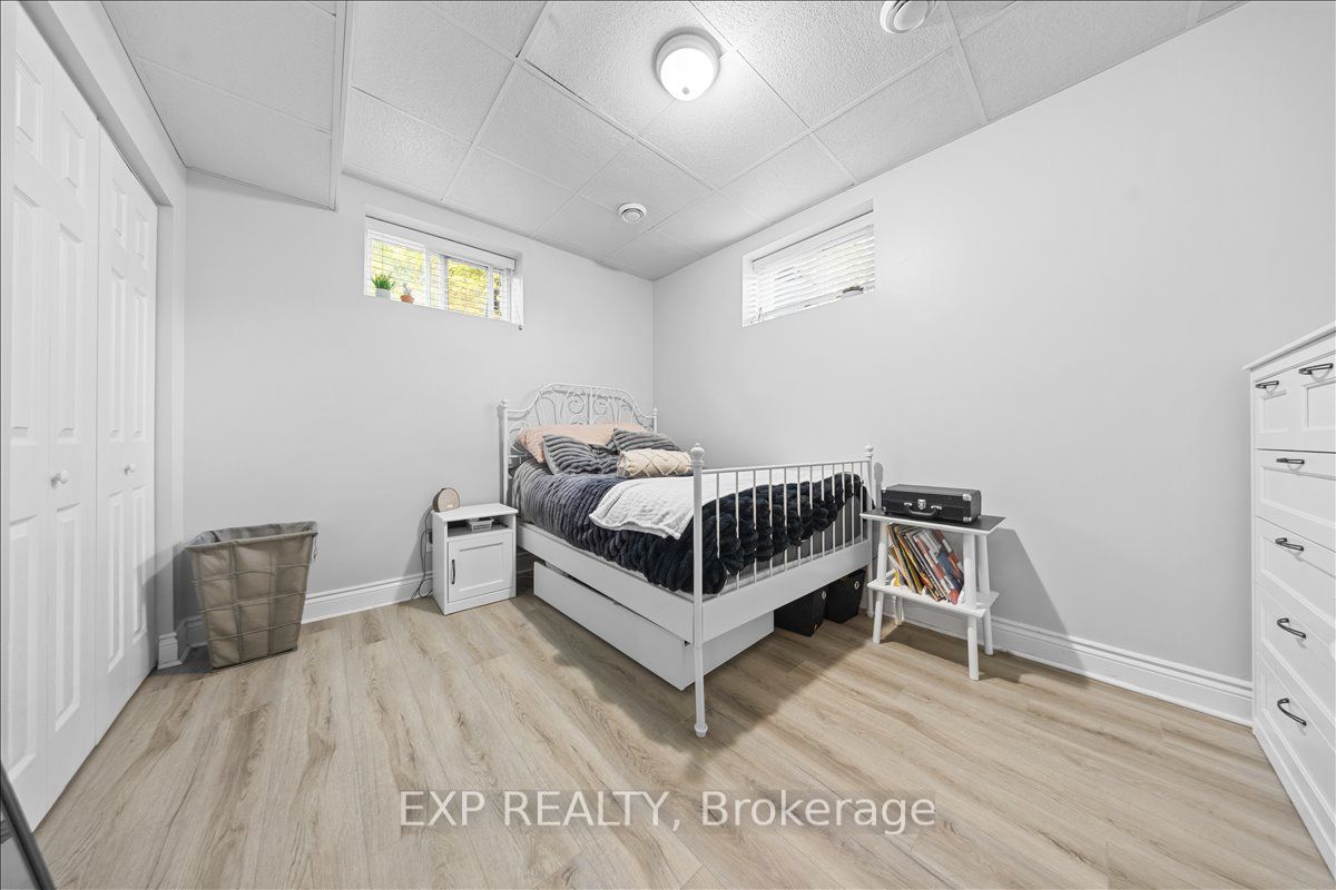 72 Darcys Way Property Photo 33