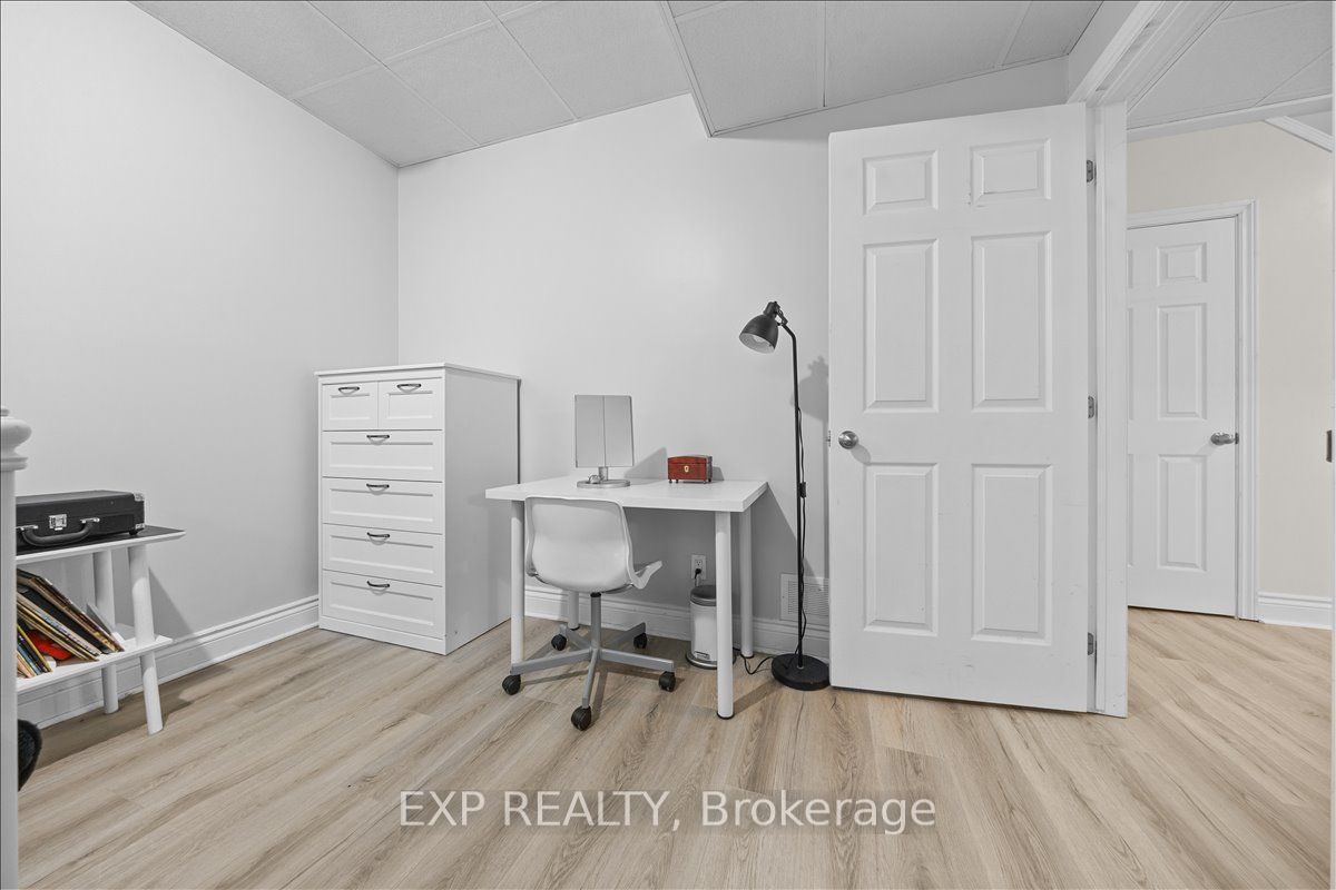72 Darcys Way Property Photo 34