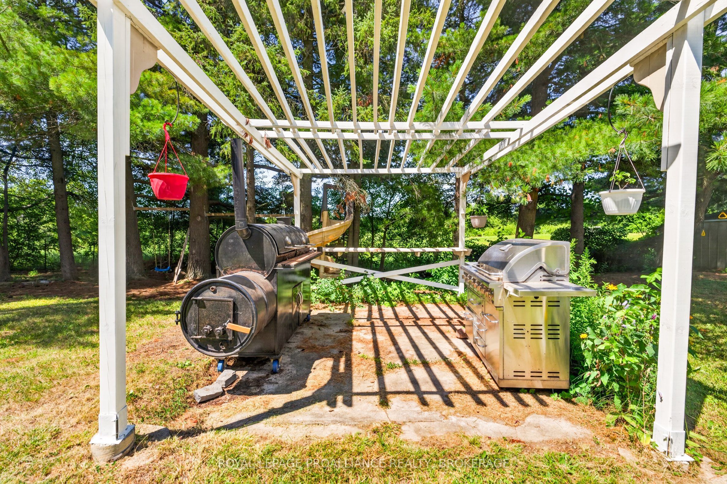 2219 Mckendry Road Property Photo 33
