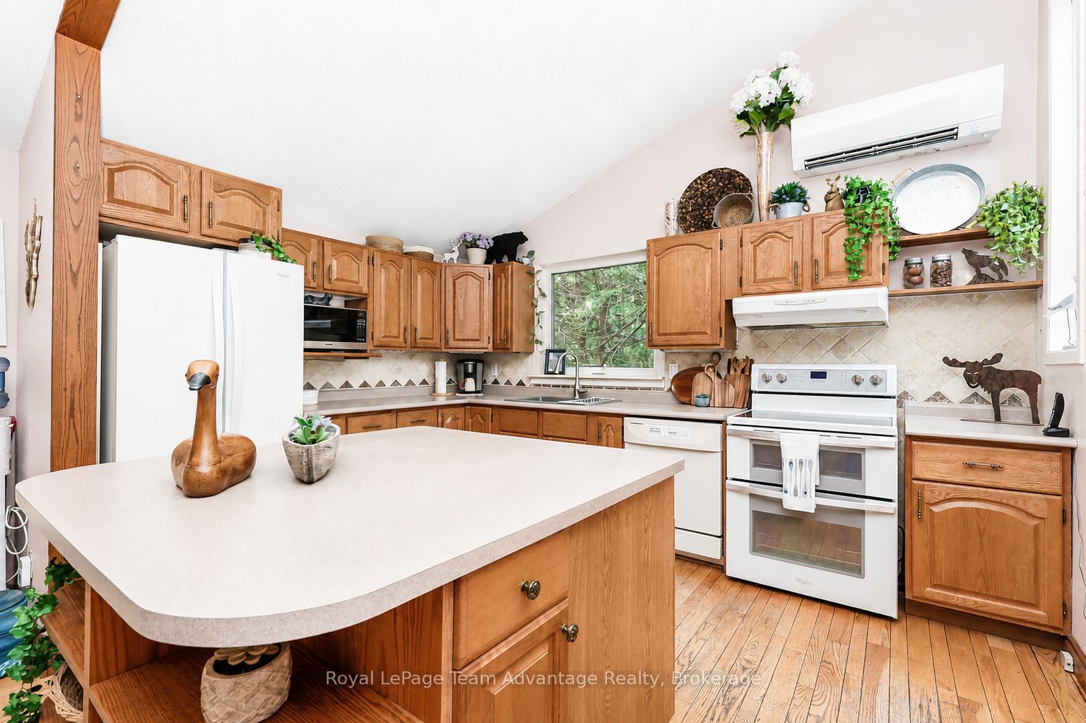 30 Bartlett Drive Property Photo 15