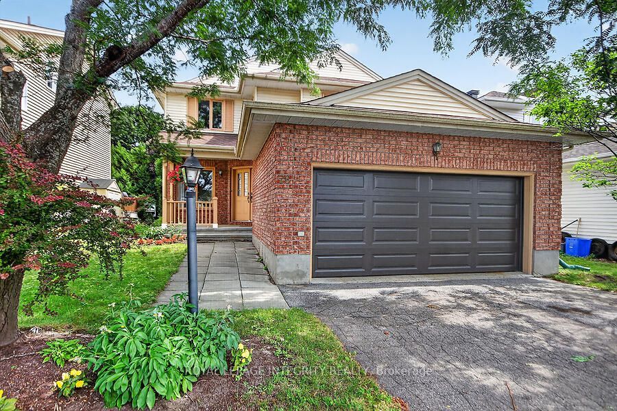 76 Saddlehorn Crescent