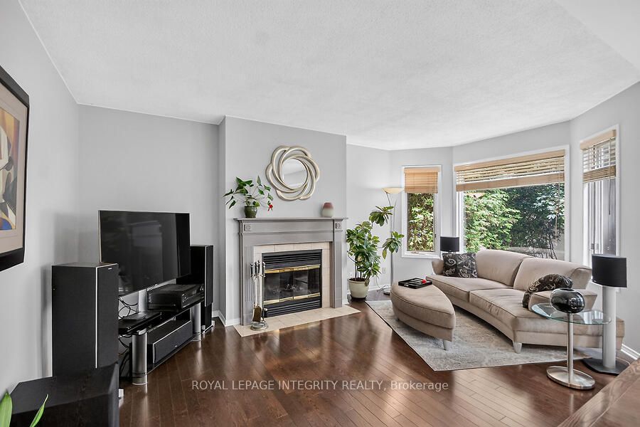 76 Saddlehorn Crescent Property Photo 6