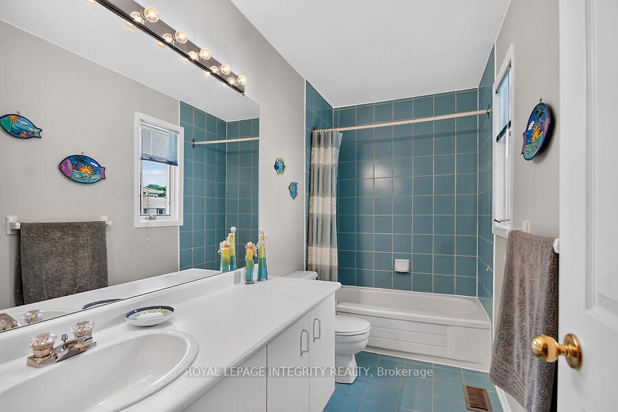 76 Saddlehorn Crescent Property Photo 17