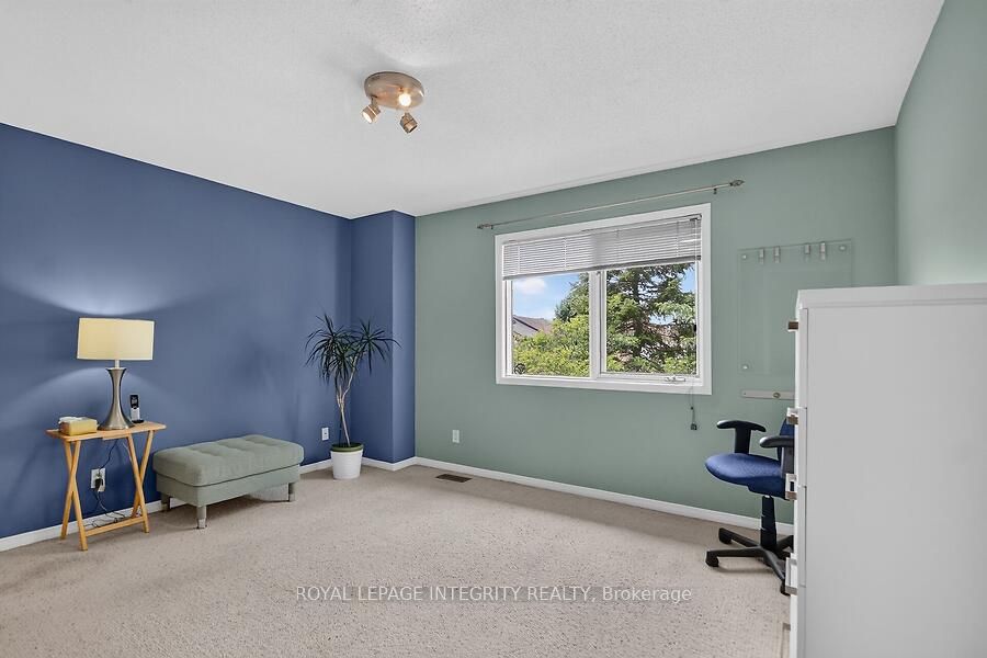 76 Saddlehorn Crescent Property Photo 21