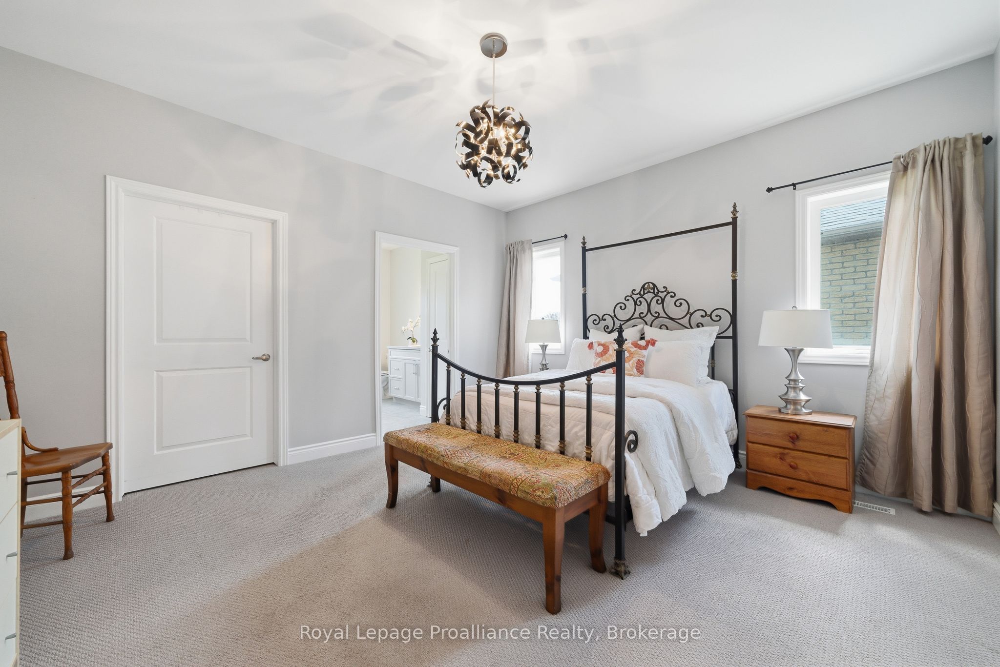 5 Kempton Avenue Property Photo 21