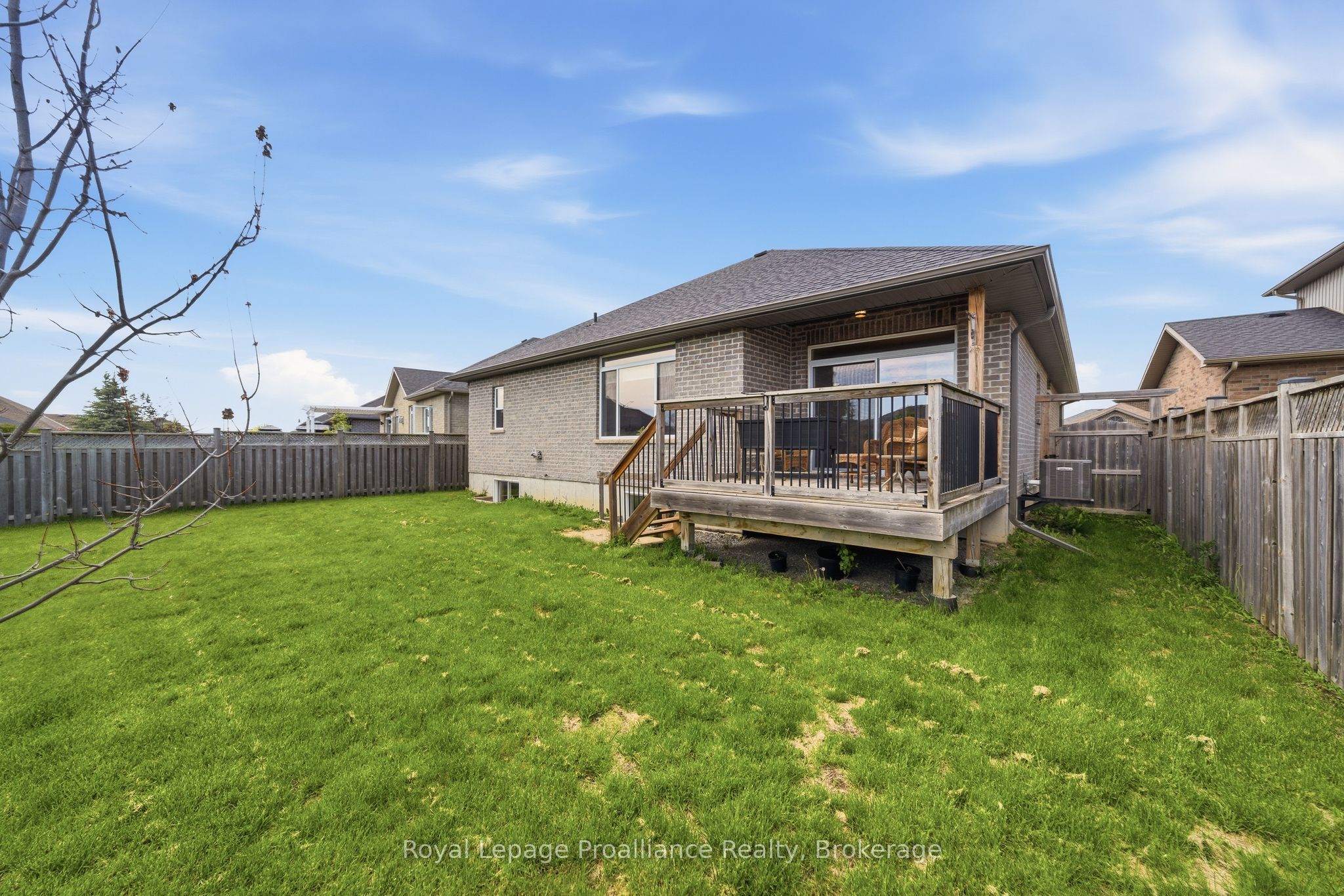 5 Kempton Avenue Property Photo 31