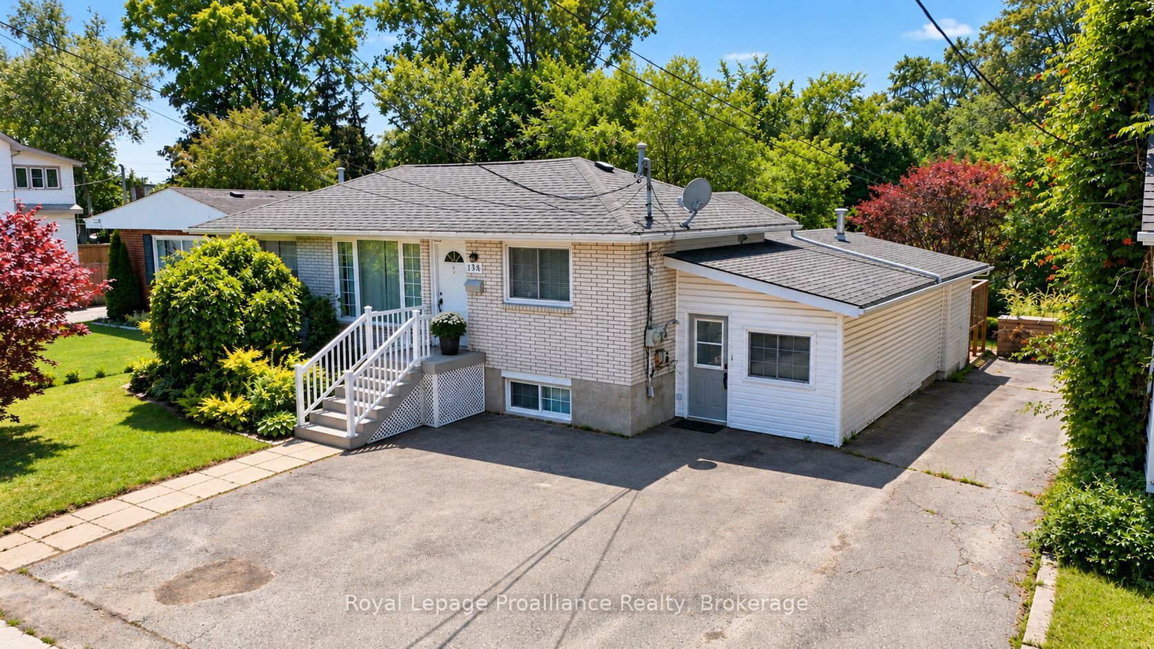 136 Macdonald Avenue