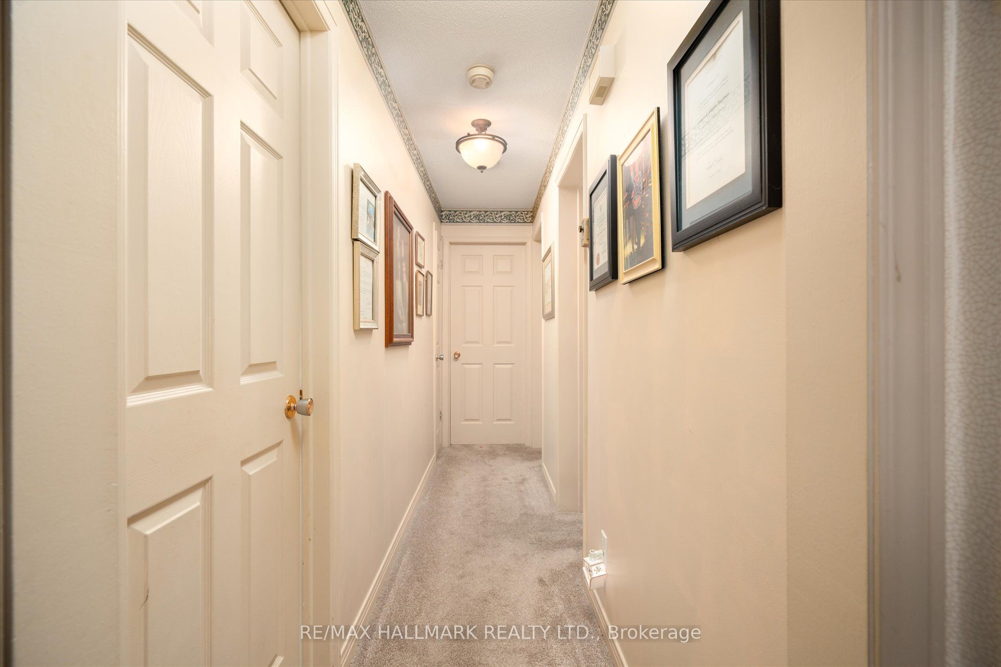 6 Seymour Street S Property Photo 13