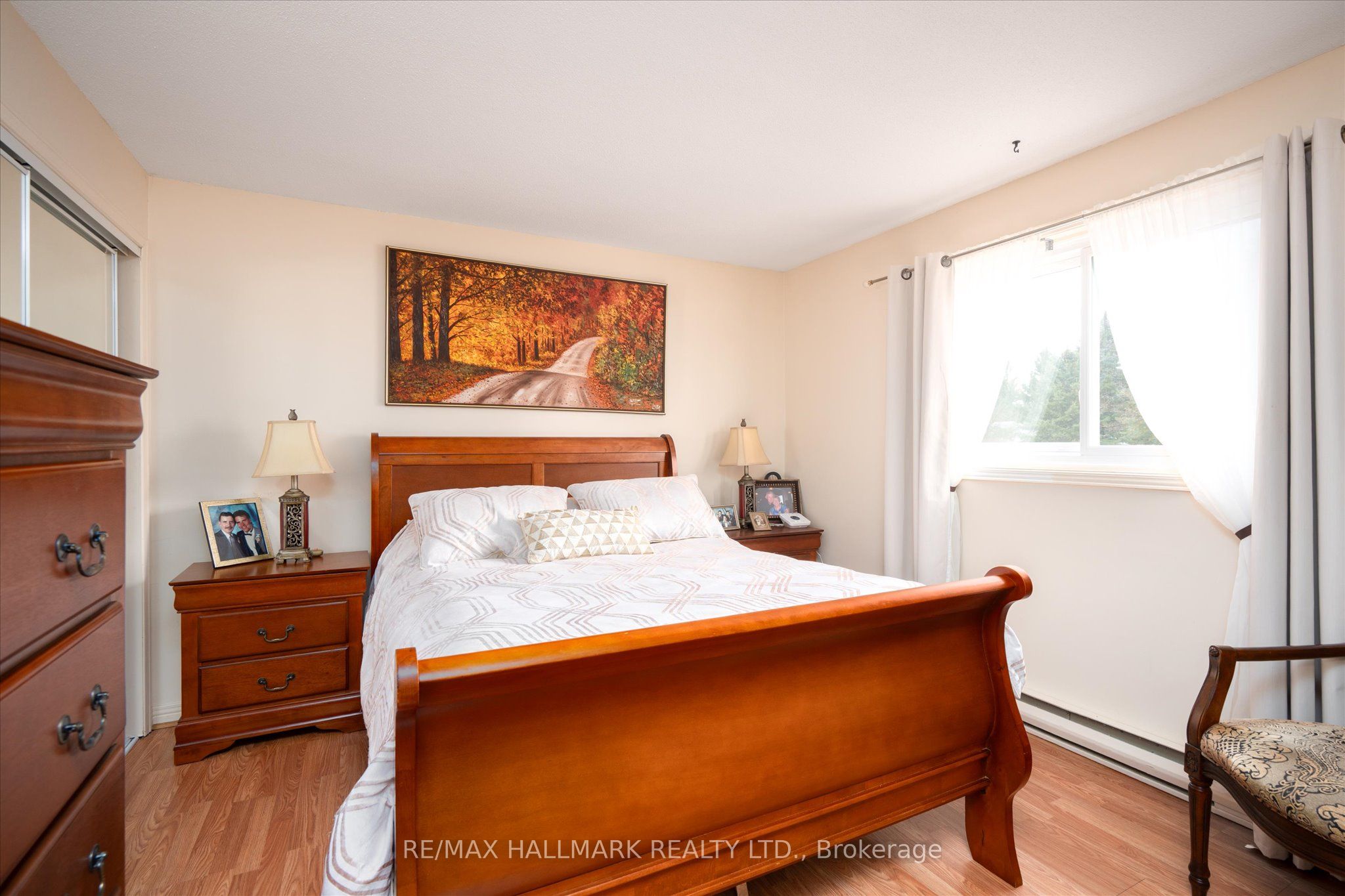 6 Seymour Street S Property Photo 16