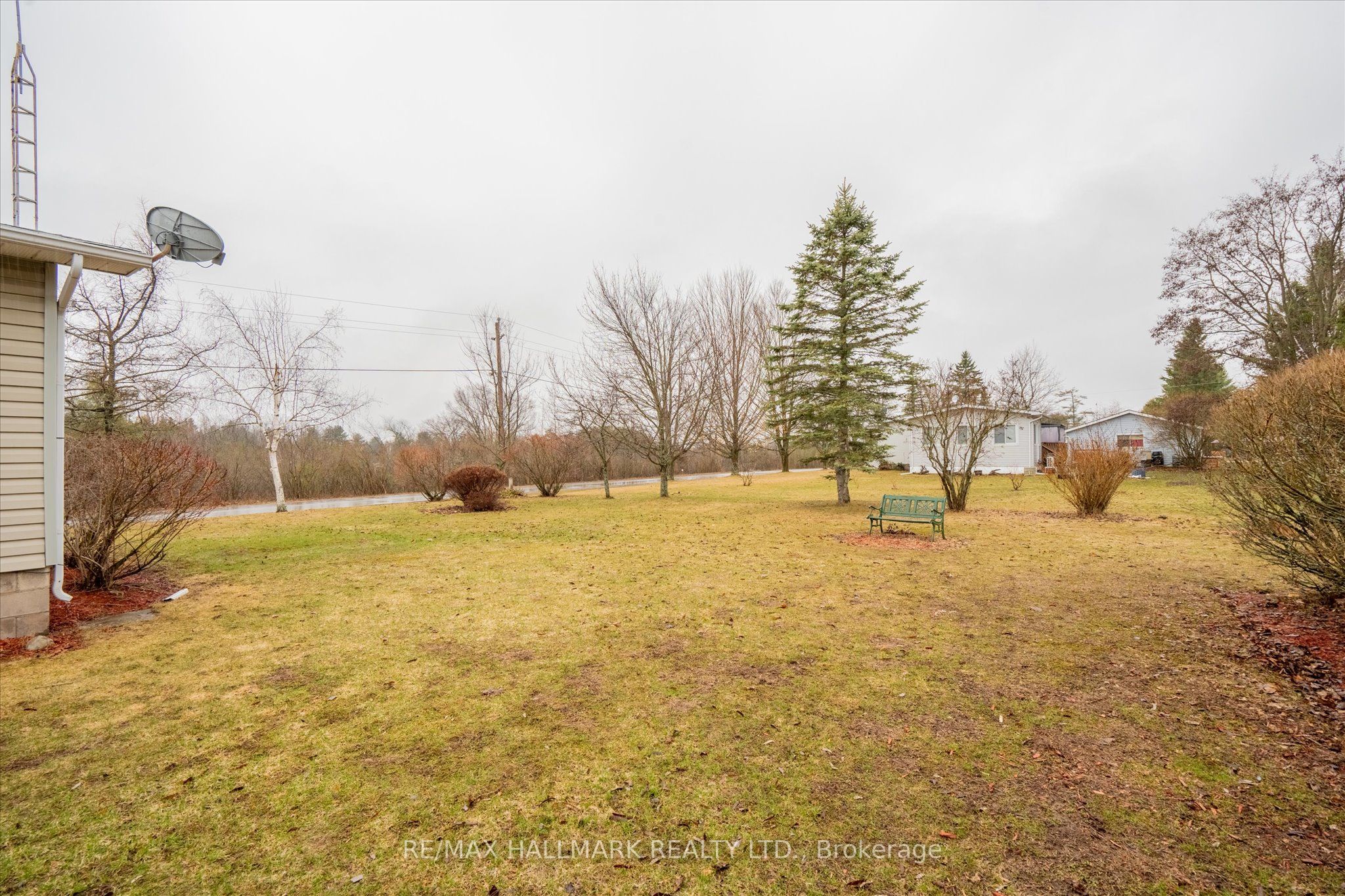 6 Seymour Street S Property Photo 26