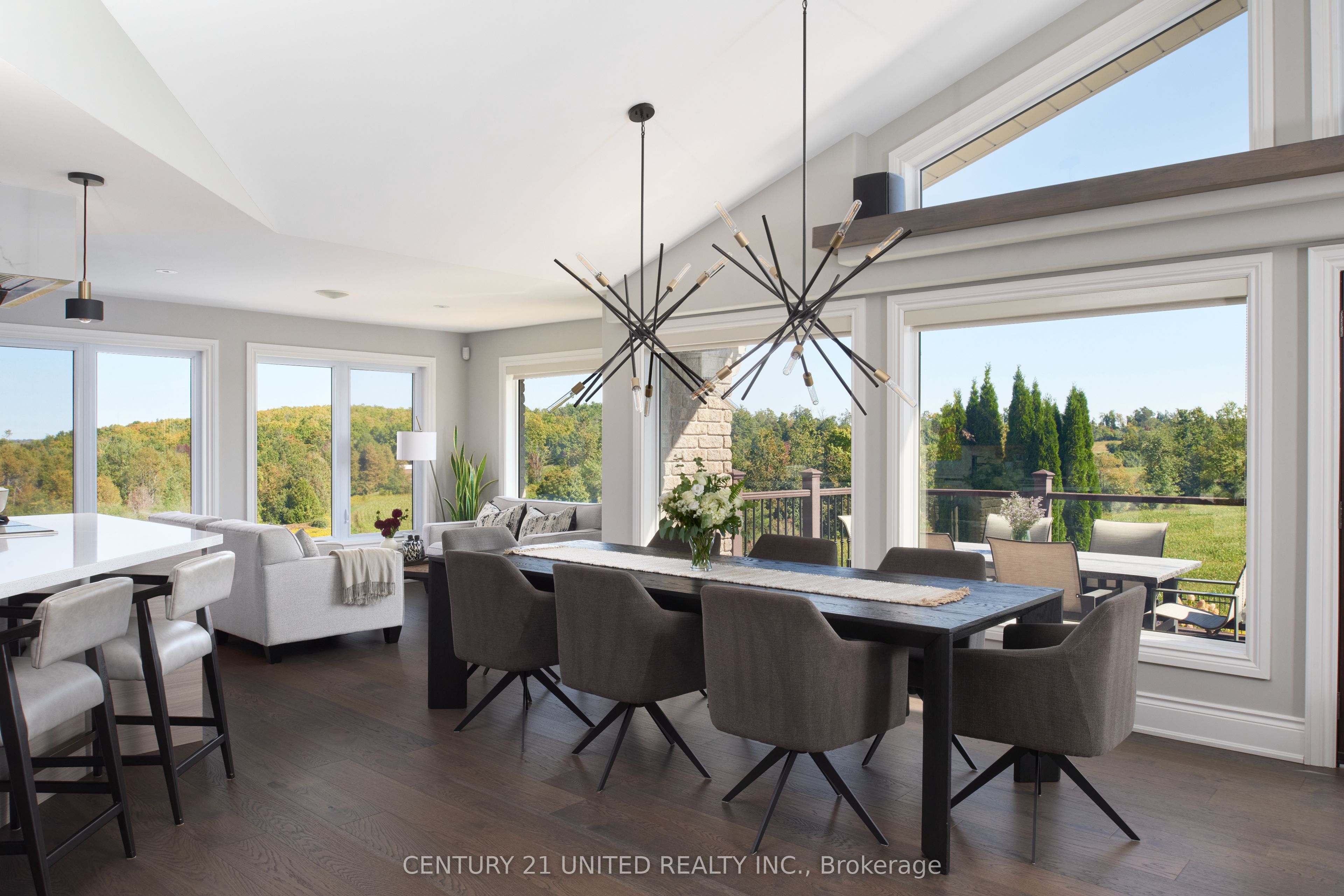 7 Maplehill Drive Property Photo 8